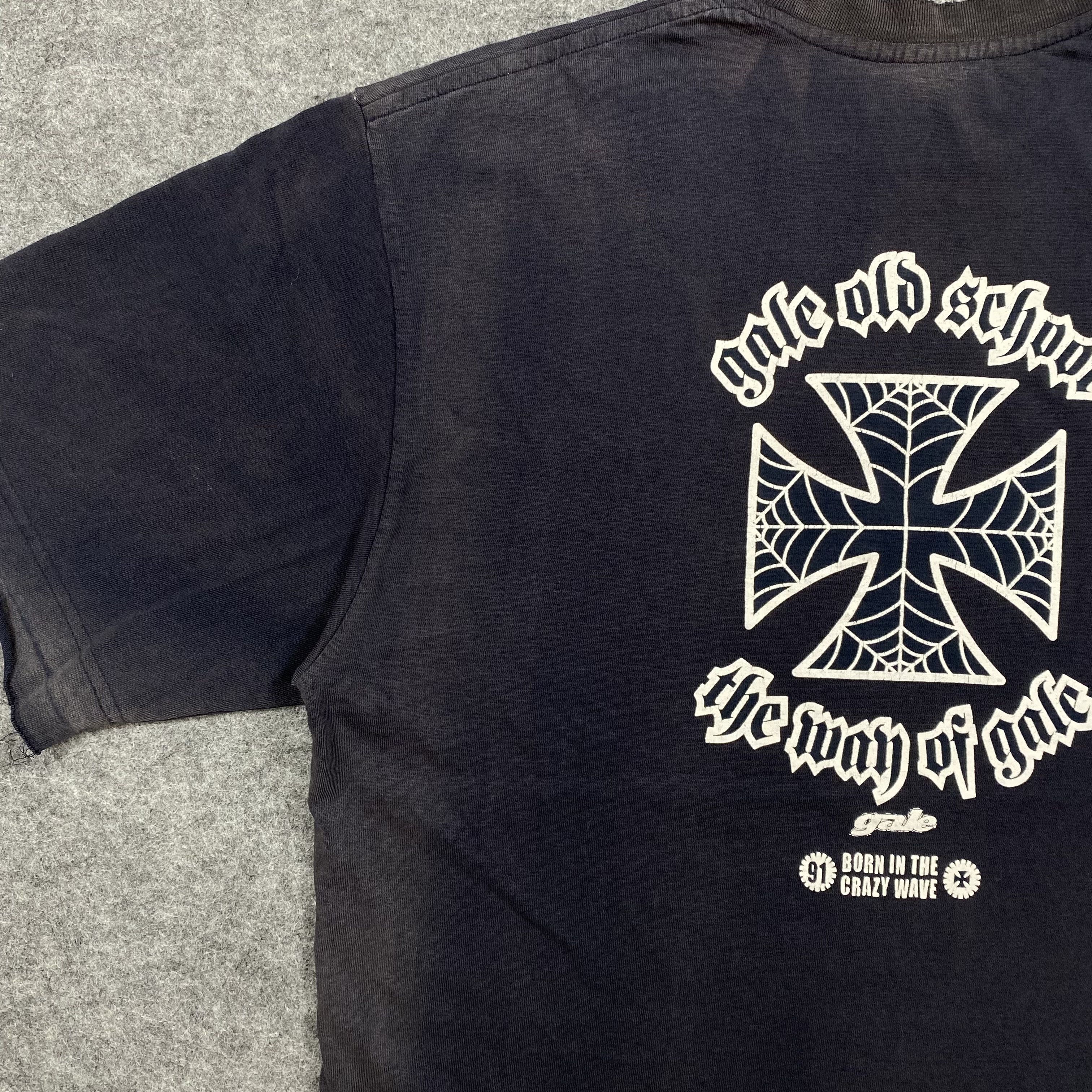 Japanese Brand Vintage sun faded big logo tshirt-N021 Size US L / EU 52-54 / 3 - 14 Thumbnail