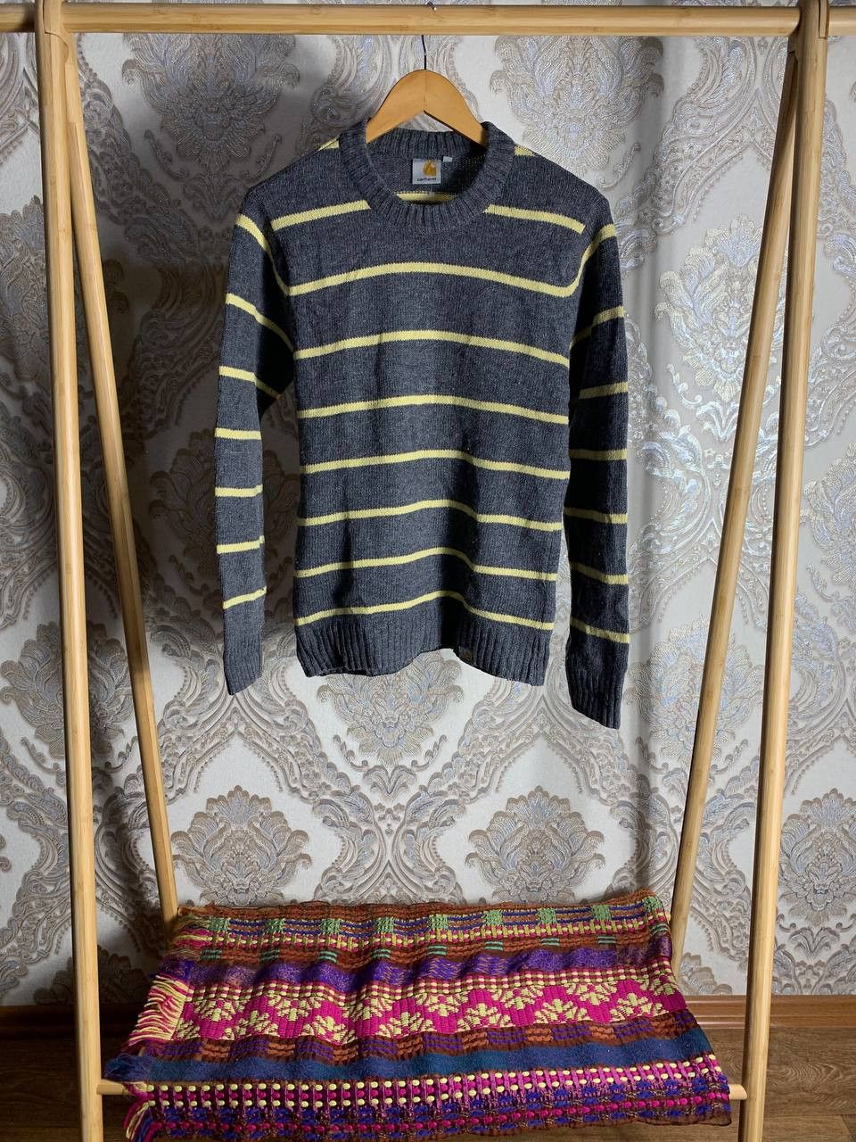 Carhartt Wip Vintage CARHARTT WIP Designer Sweater Casual Y2K 90s Size US S / EU 44-46 / 1 - 1 Thumbnail