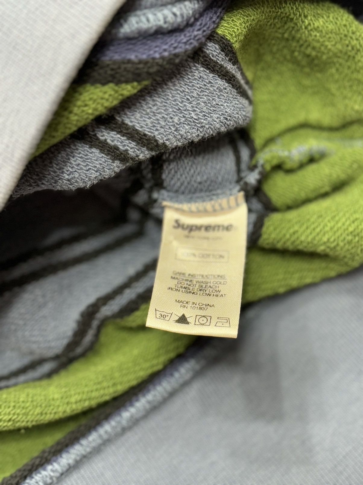 Supreme Supreme Striped Hooded Crewneck (SS17) Size US M / EU 48-50 / 2 - 3 Thumbnail