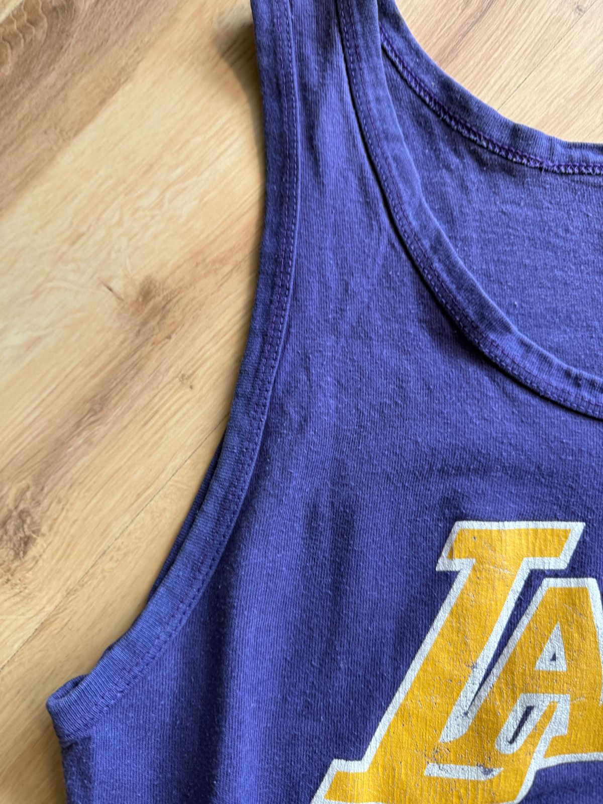 Starter Lakers Magic 32 Starter tank top jersey NBA james vintage Size US M / EU 48-50 / 2 - 7 Thumbnail