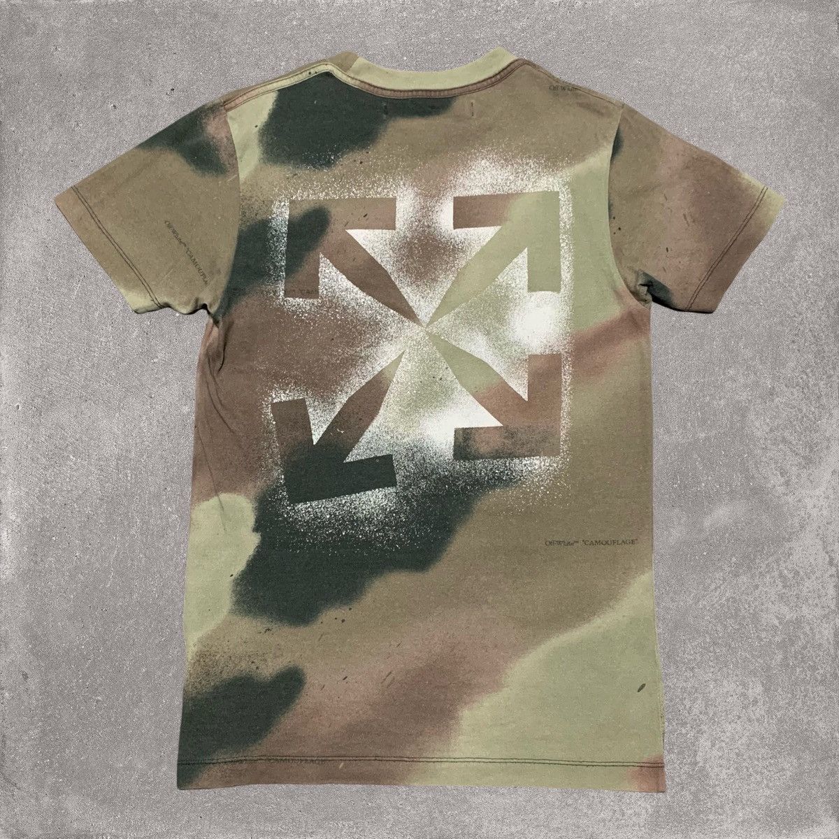 Off-White Off White XXS Stencil Arrows Camo Tee Virgil Abloh Size US XXS / EU 40 - 1 Thumbnail