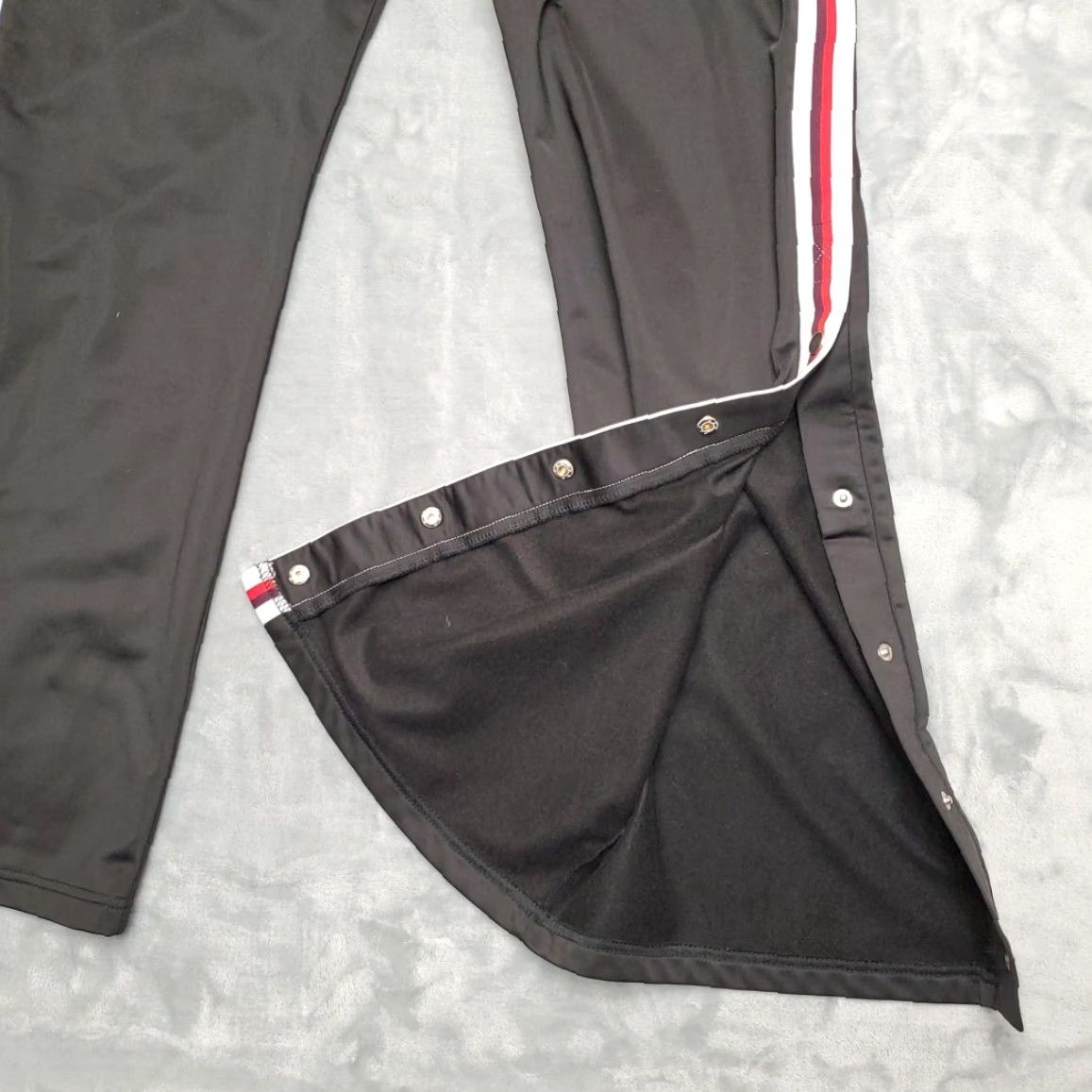 Avia Avia Pants M Black Warmup Side Snap Wide Leg Athletic Mens | 100% Polyester | Drawstring | Machine Washable | Striped | Gym & Training | USA Sports Size US 31 - 4 Thumbnail