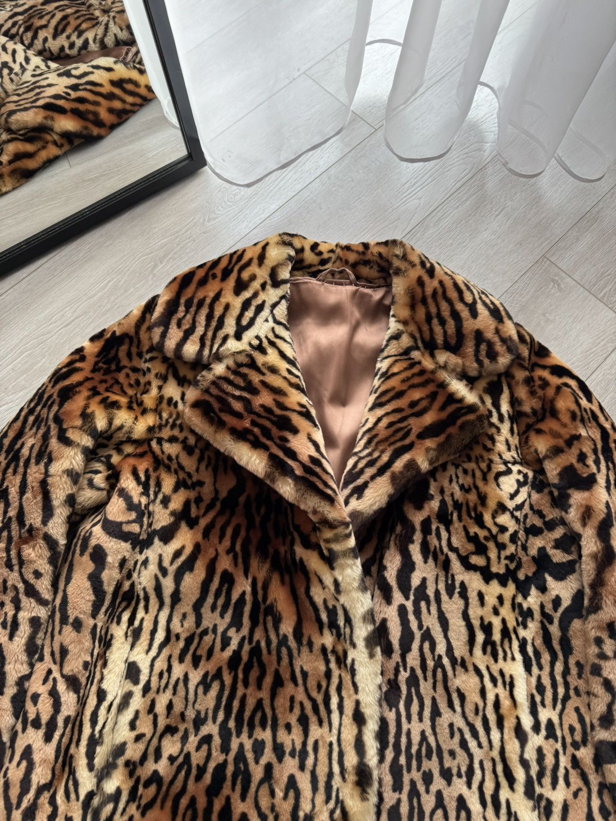 Vintage Vintage Leopard Rabbit Fur Coat – Genuine Real Fur – 90s Y2K Size M / US 6-8 / IT 42-44 - 2 Thumbnail