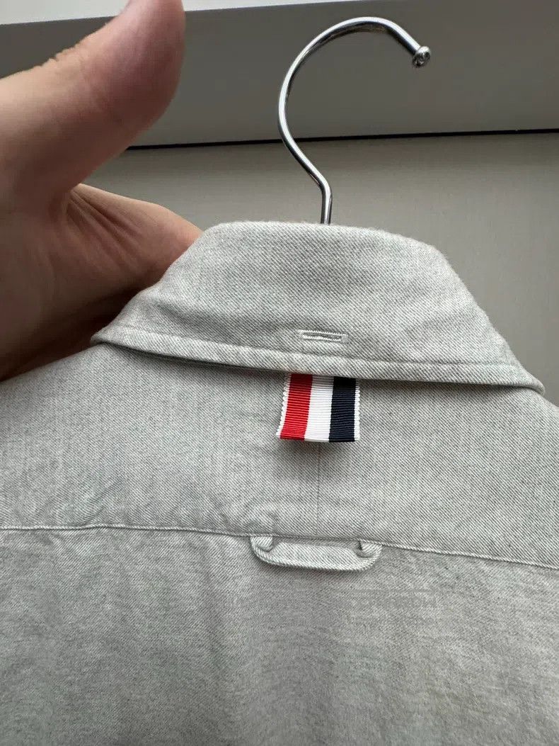 Thom Browne Thom Browne Long Sleeve Button Shirt Size US XL / EU 56 / 4 - 9 Thumbnail