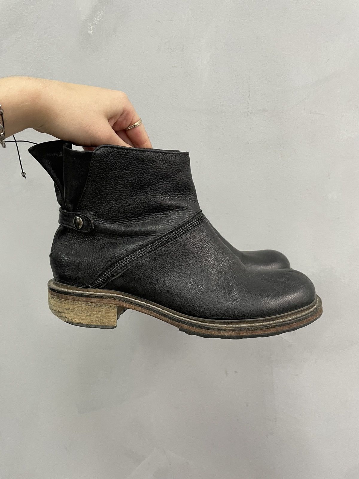 A.S.98 Rare zipper tornado A.S. 98 style leather avant garde boots Size US 7 / IT 37 - 2 Thumbnail