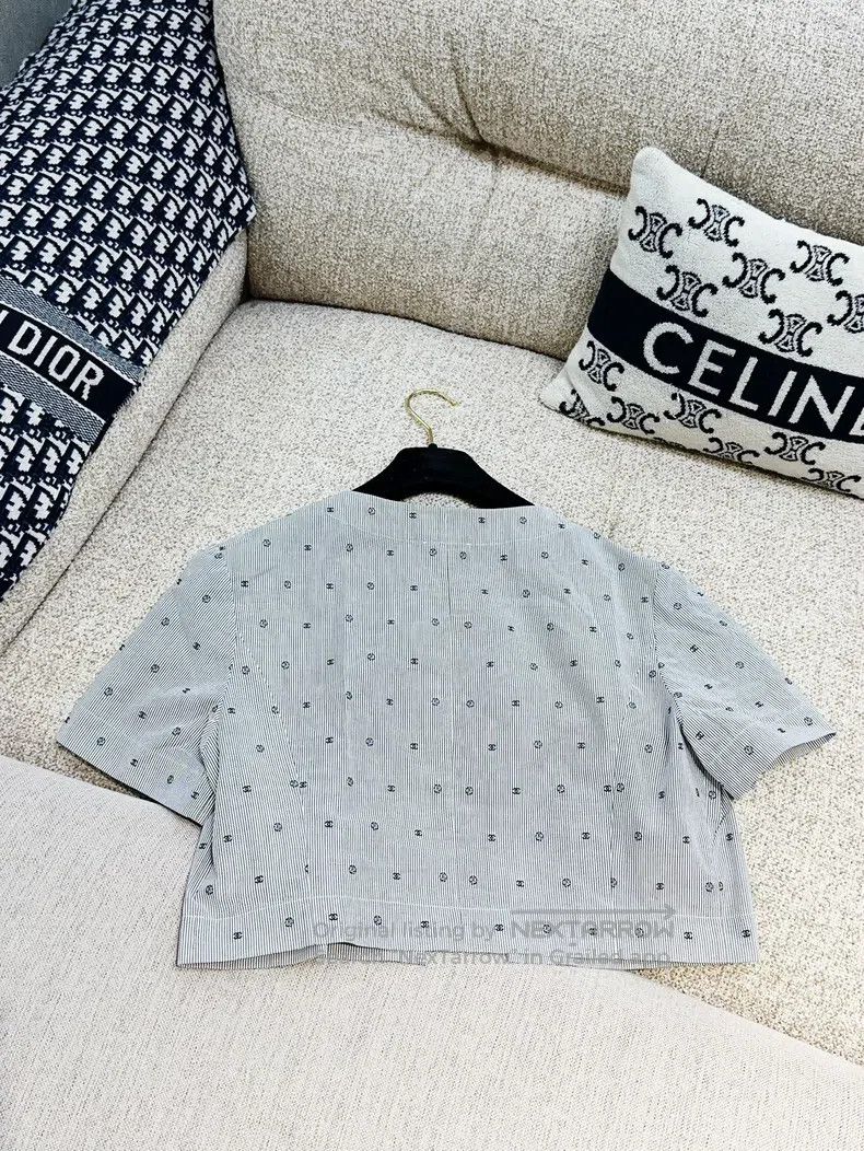 Chanel Chanel 24P gray diamond button striped polka dot full logo Size S / US 4 / IT 40 - 3 Thumbnail