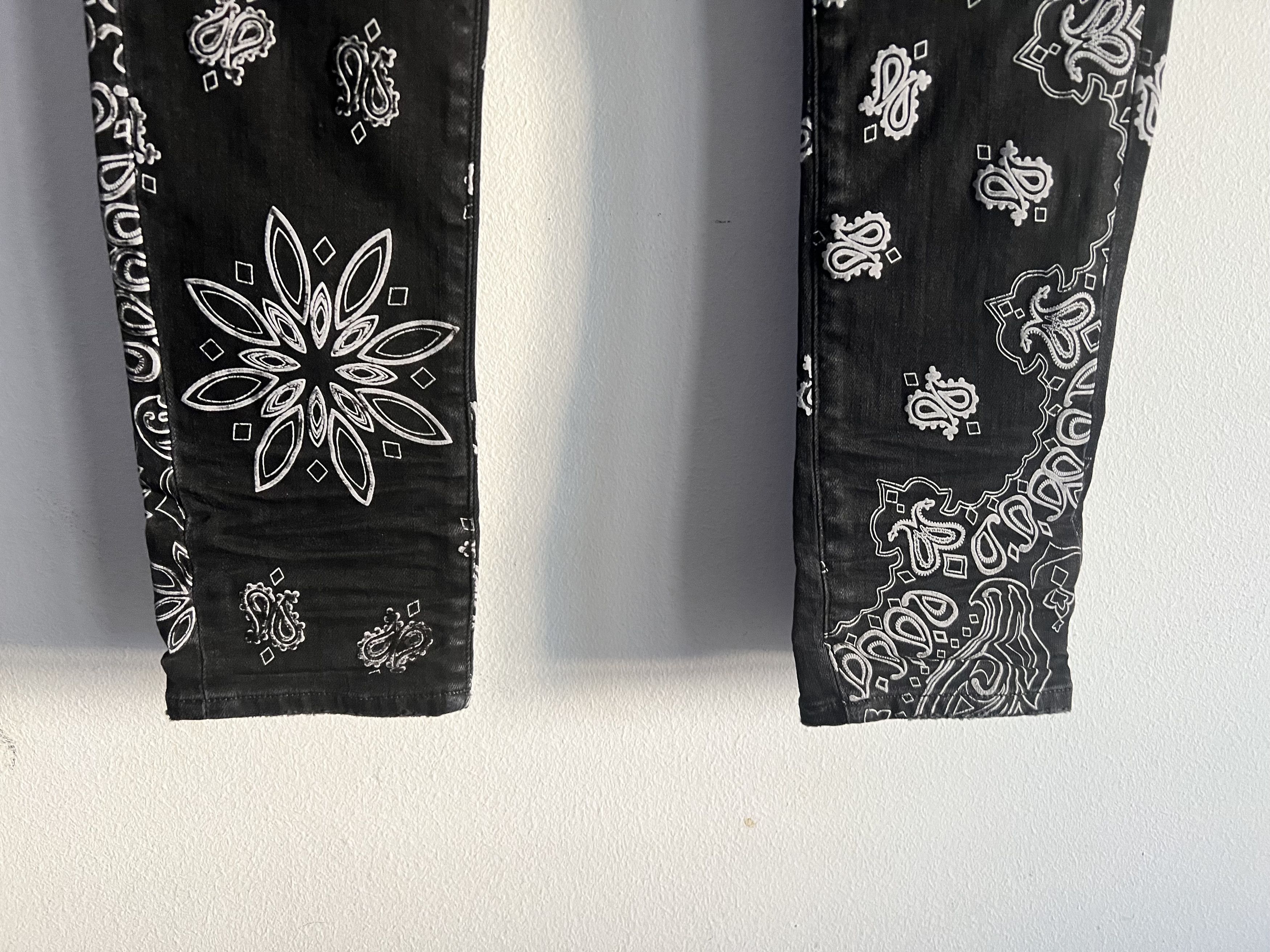 Amiri BNWT Black Flocked Paisley Bandana Size US 32 / EU 48 - 8 Thumbnail
