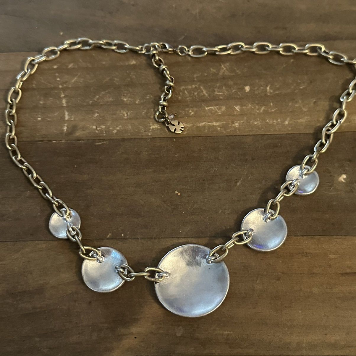 Lucky Brand Lucky Brand two tone hammered discs necklace Size ONE SIZE - 4 Thumbnail