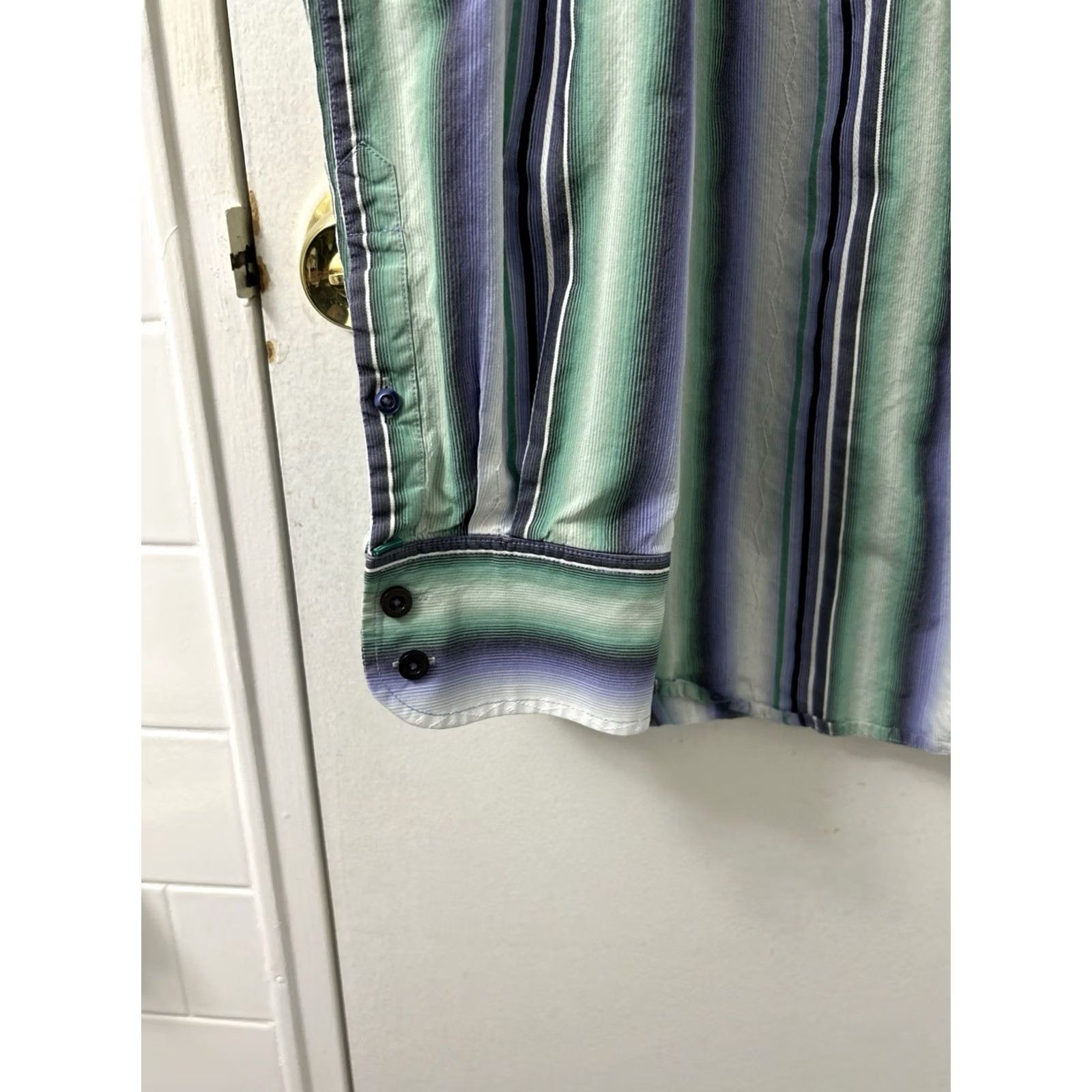 Tommy Bahama Tommy Bahama Shirt Mens XL Green Blue Striped Silk Blend Button Down L/S Size US XL / EU 56 / 4 - 5 Thumbnail