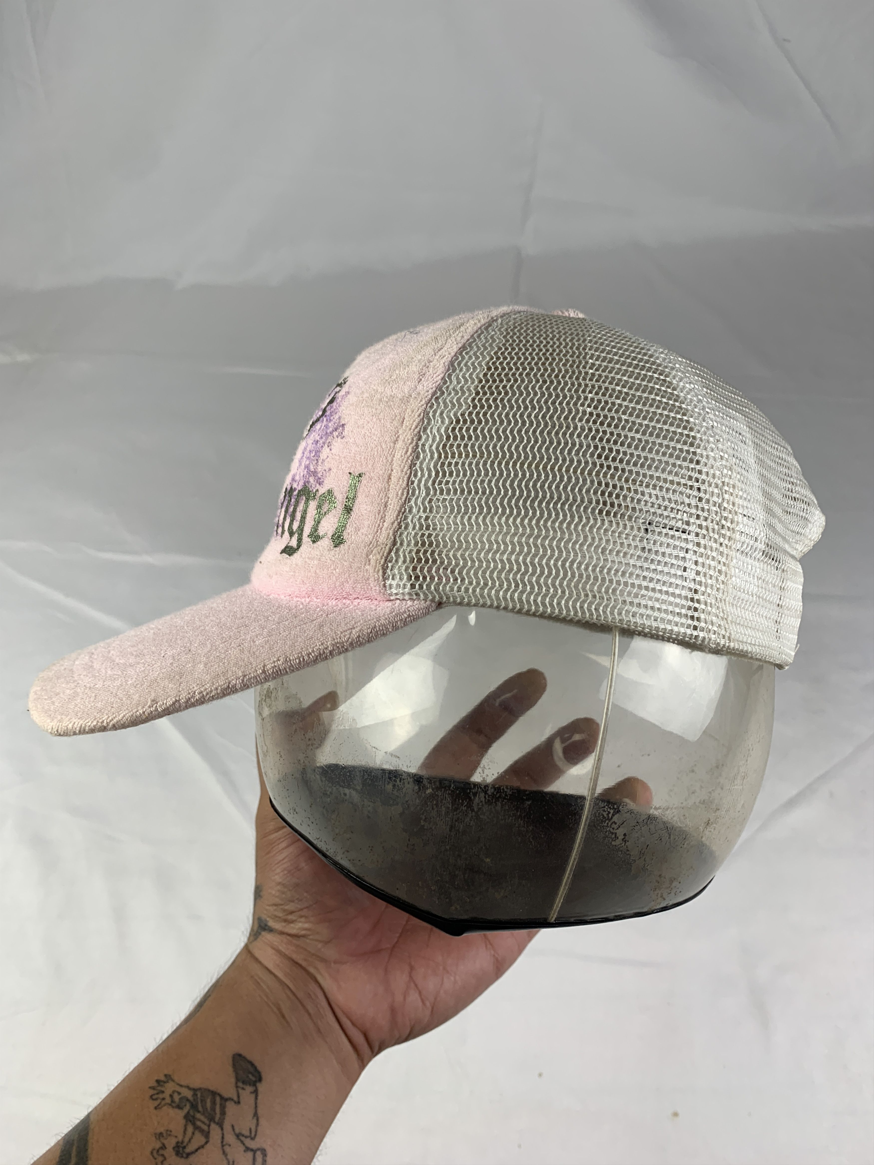 Japanese Brand y2k Dark Angel Pink Velvet Crown Logo Trucker Hat Size ONE SIZE - 4 Thumbnail