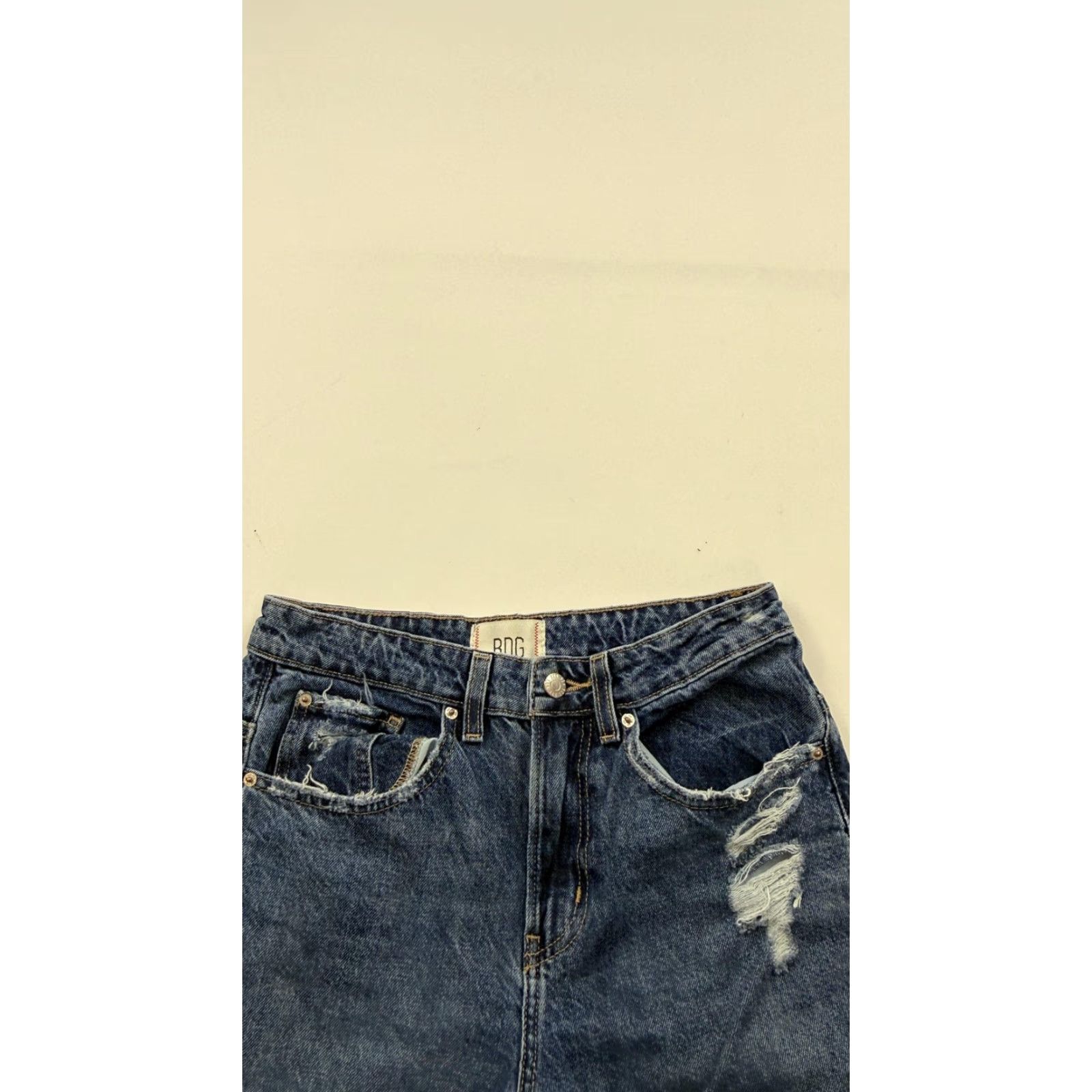 Bdg BDG Jeans Womens 26 Blue Tapered Baggy Distressed Ripped Raw Hem Medium Wash Jeans Women 26 Blue Distressed Baggy Tapered Medium Wash Size 26" / US 2 / IT 38 - 4 Thumbnail
