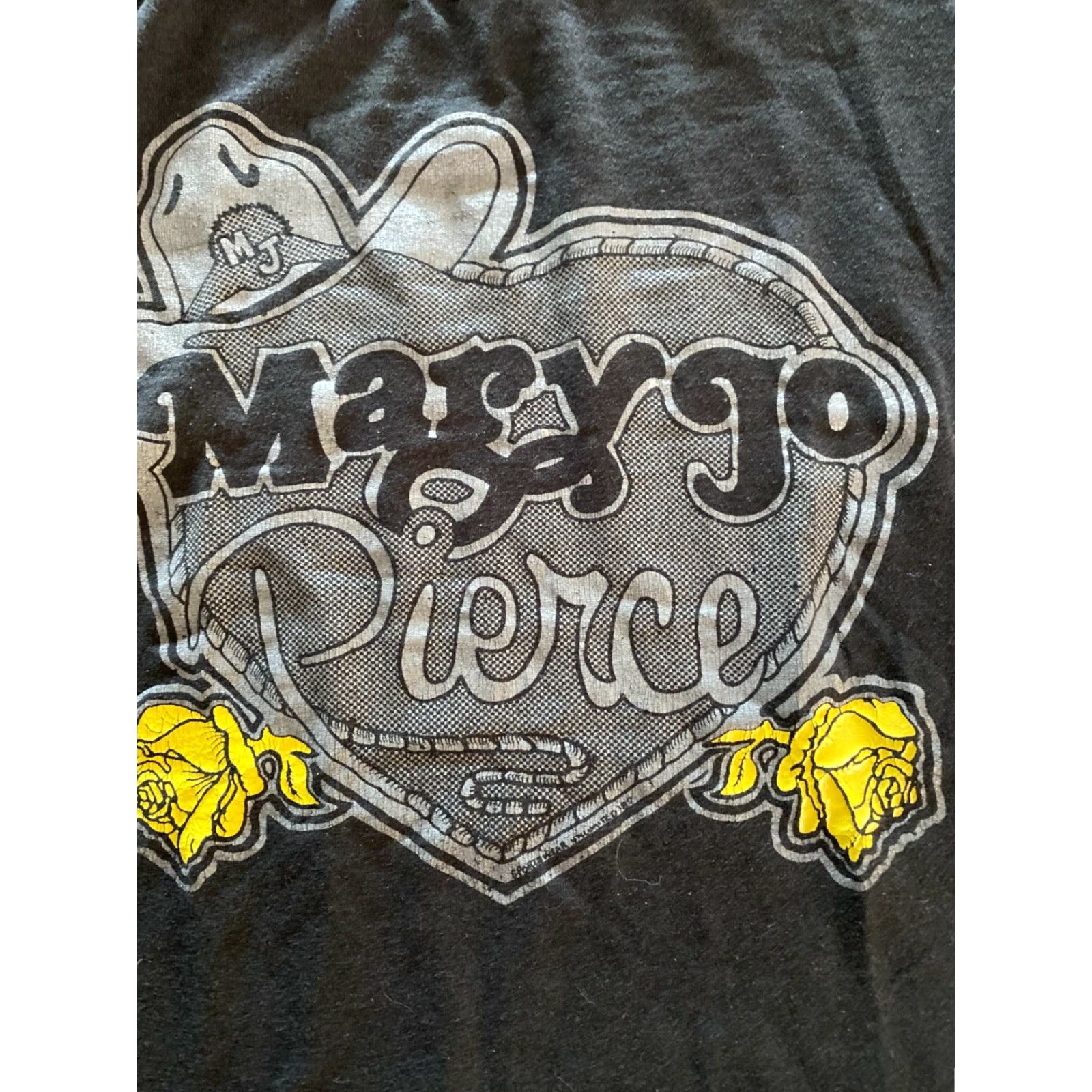 Vintage VINTAGE Mary Jo Pierce Concert Tee T-Shirt Mens Sz S Black 90s Sunbelt Sportswear Graphic Tee Shirt Short Sleeve Crew Neck Regular Fit Size US S / EU 44-46 / 1 - 3 Thumbnail