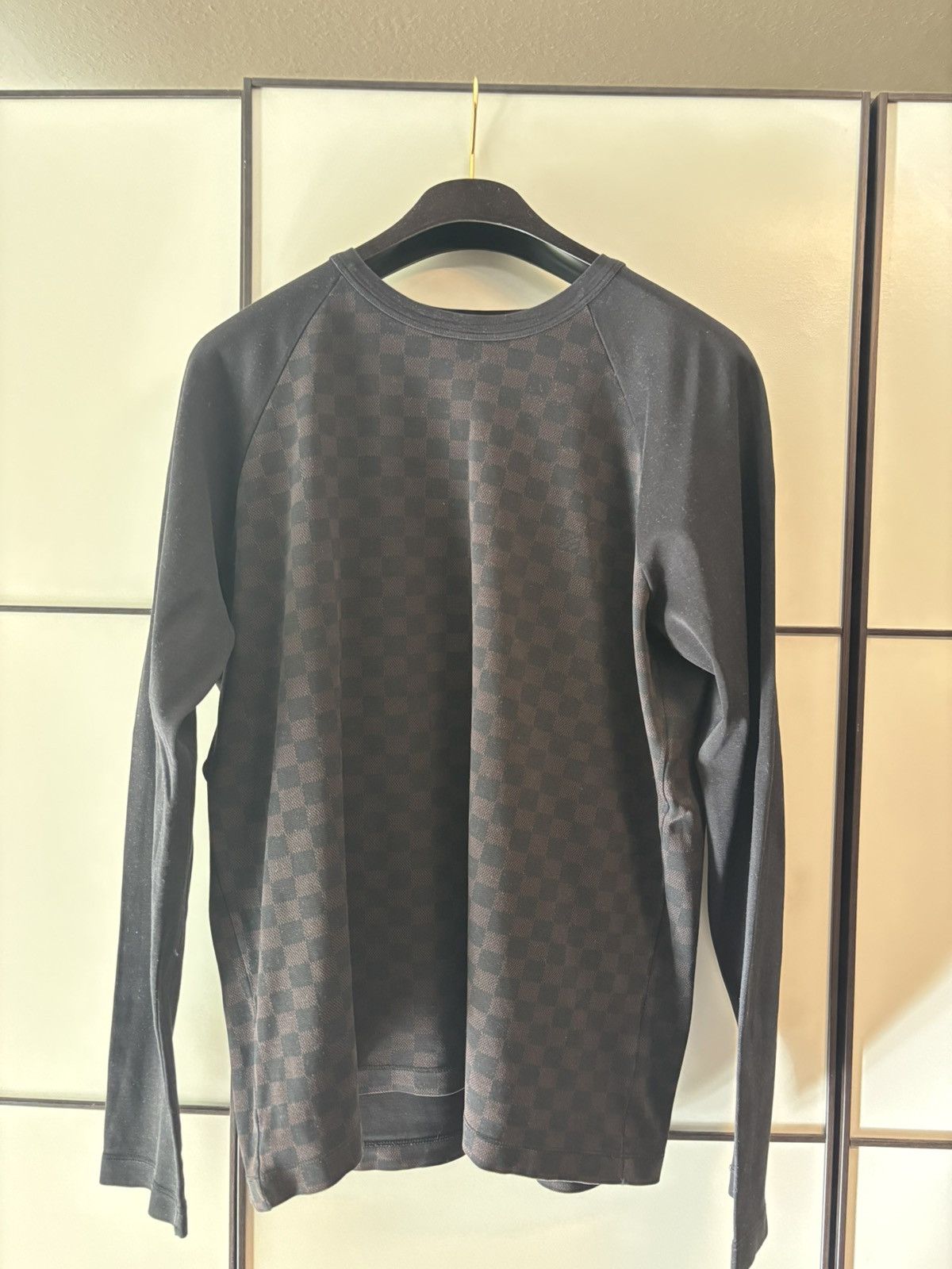 Louis Vuitton Louis Vuitton Black/Brown Damier Print Long Sleeve T-Shirt Size US L / EU 52-54 / 3 - 1 Thumbnail