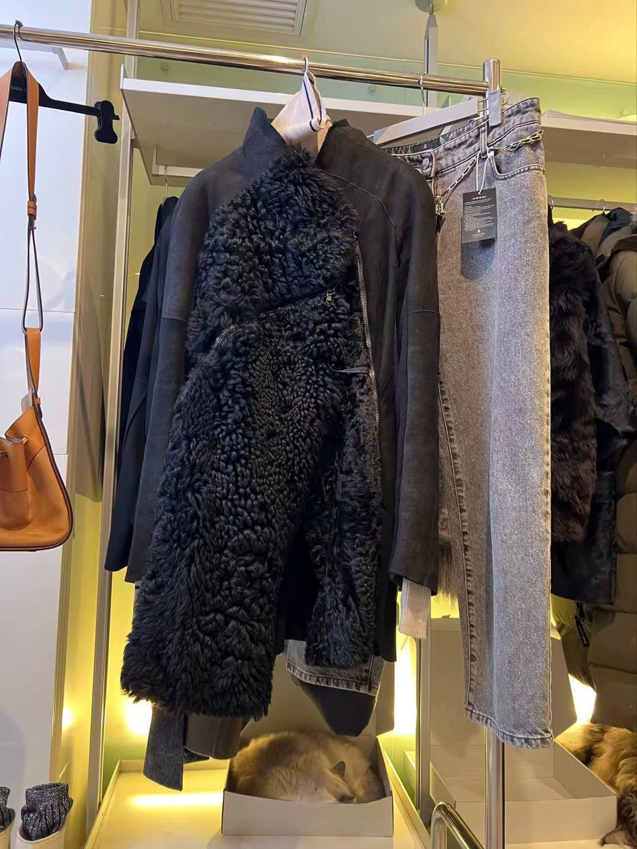 Other 0111 Italian Designer Shearling M New Florence Dark Buyers Size US M / EU 48-50 / 2 - 1 Thumbnail