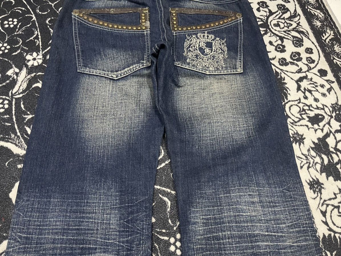 Karl Kani 90s KARL KANI STRAIGHT CUT EMBROIDERED JEANS Size US 31 - 16 Thumbnail