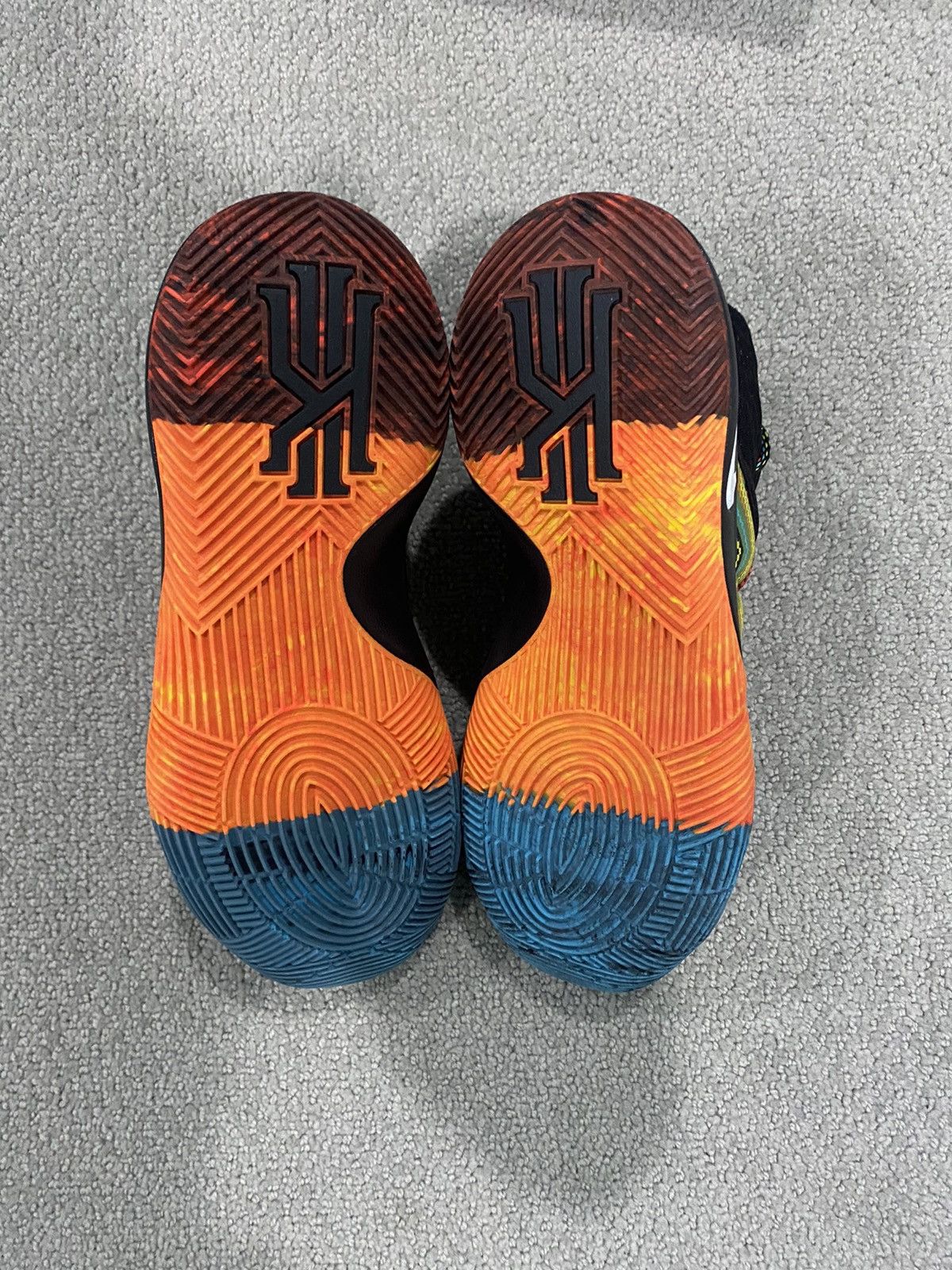 Nike Nike Kyrie 2 BHM 2016 Size US 8 / EU 41 - 5 Thumbnail