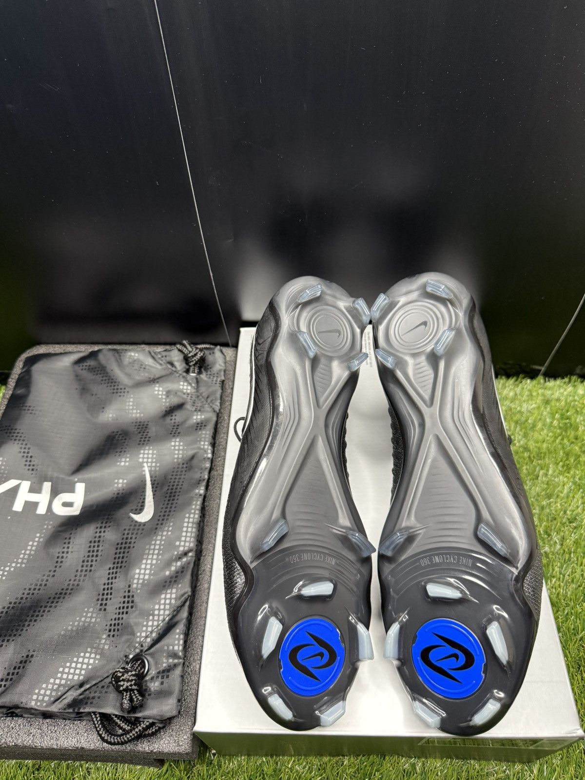 Nike Nike Phantom GX 2 Elite Size US 11 / EU 44 - 4 Thumbnail