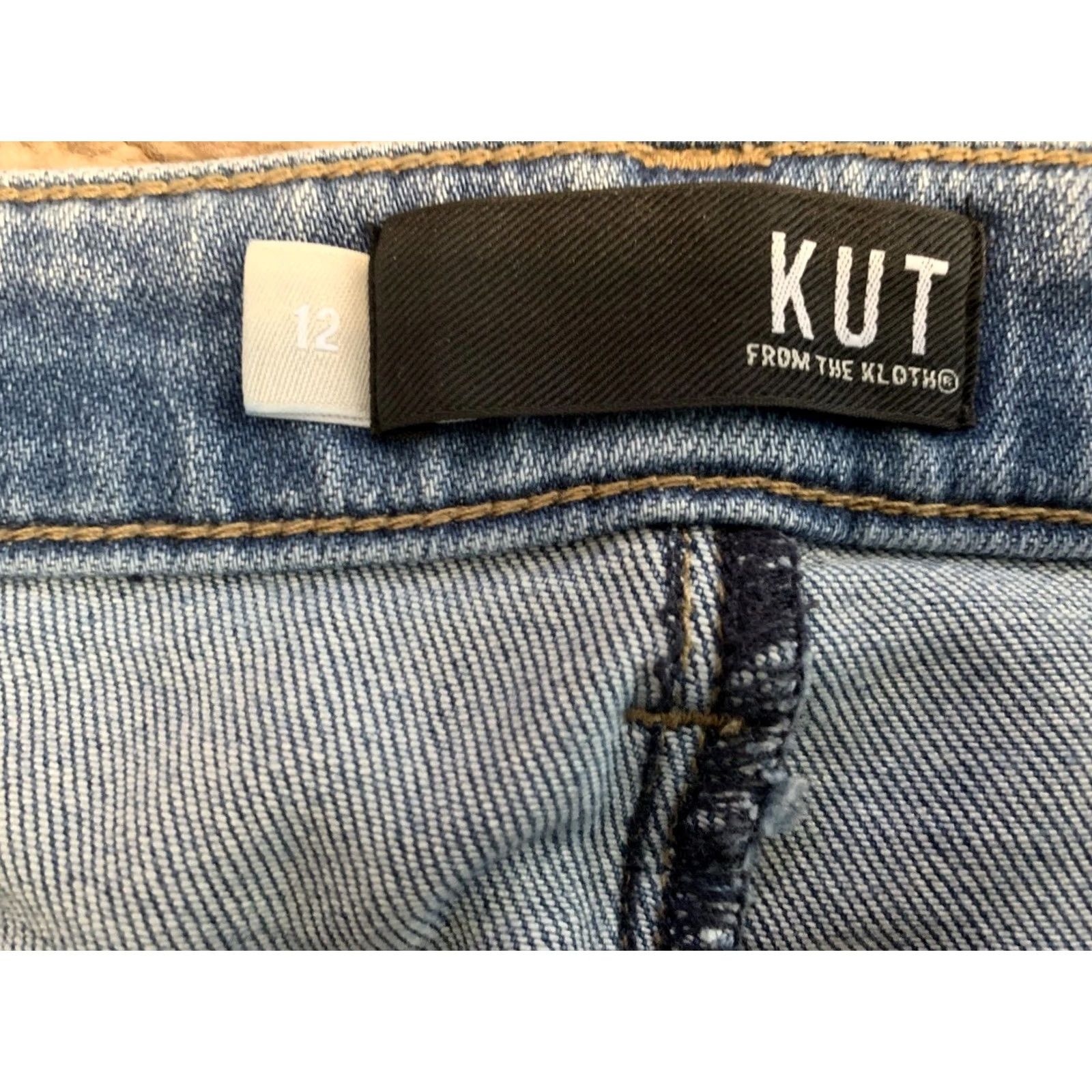 Vintage KUT from the Kloth Jeans Flared Regular Women 12 Blue Denim 34x30 High Rise Stretch Pockets 5 Pockets Modern Designer Size 34" / US 12 / IT 48 - 6 Thumbnail
