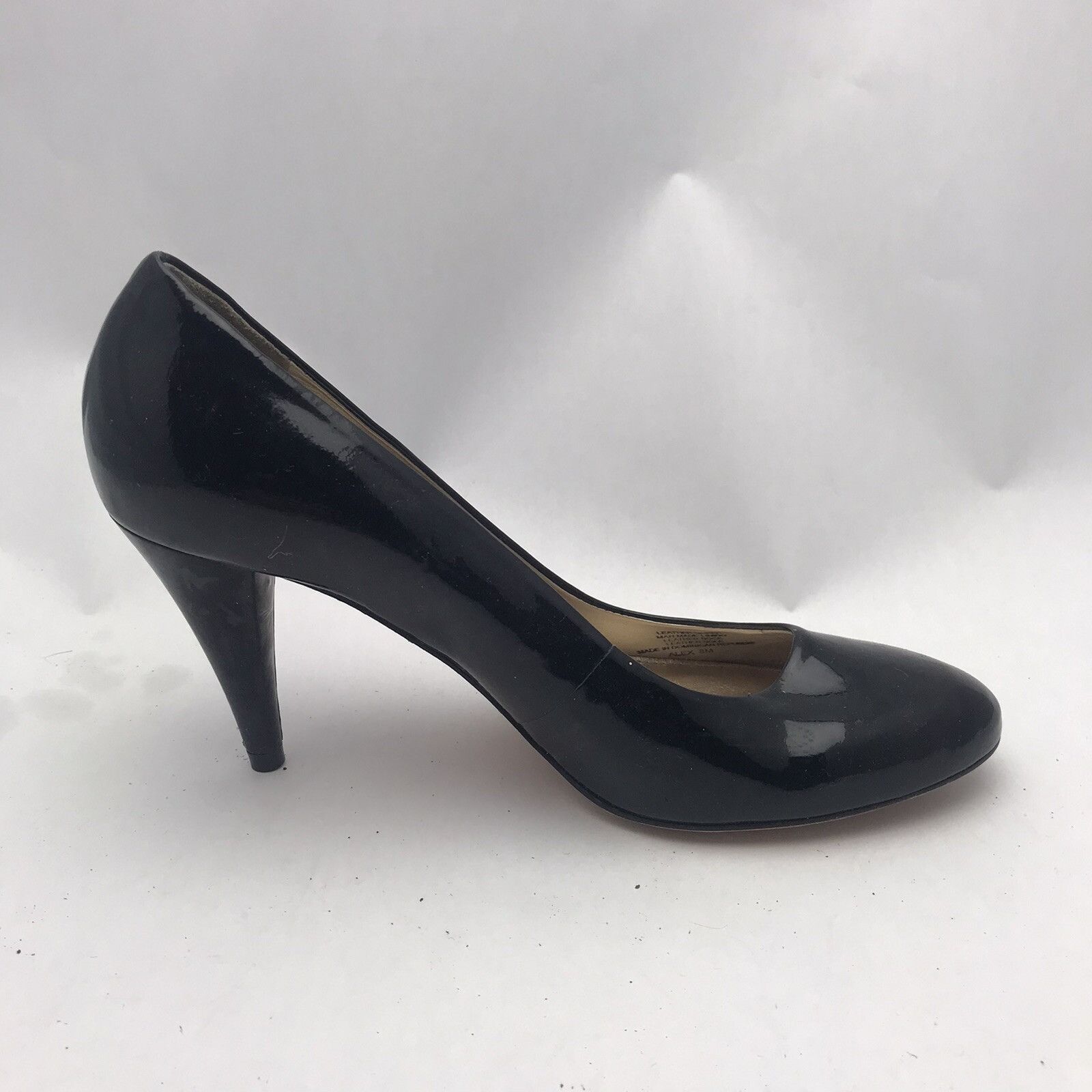 Vintage Antonio Melani Women's Black Patent Heels Pumps Size 8M Size US 8 / IT 38 - 2 Thumbnail