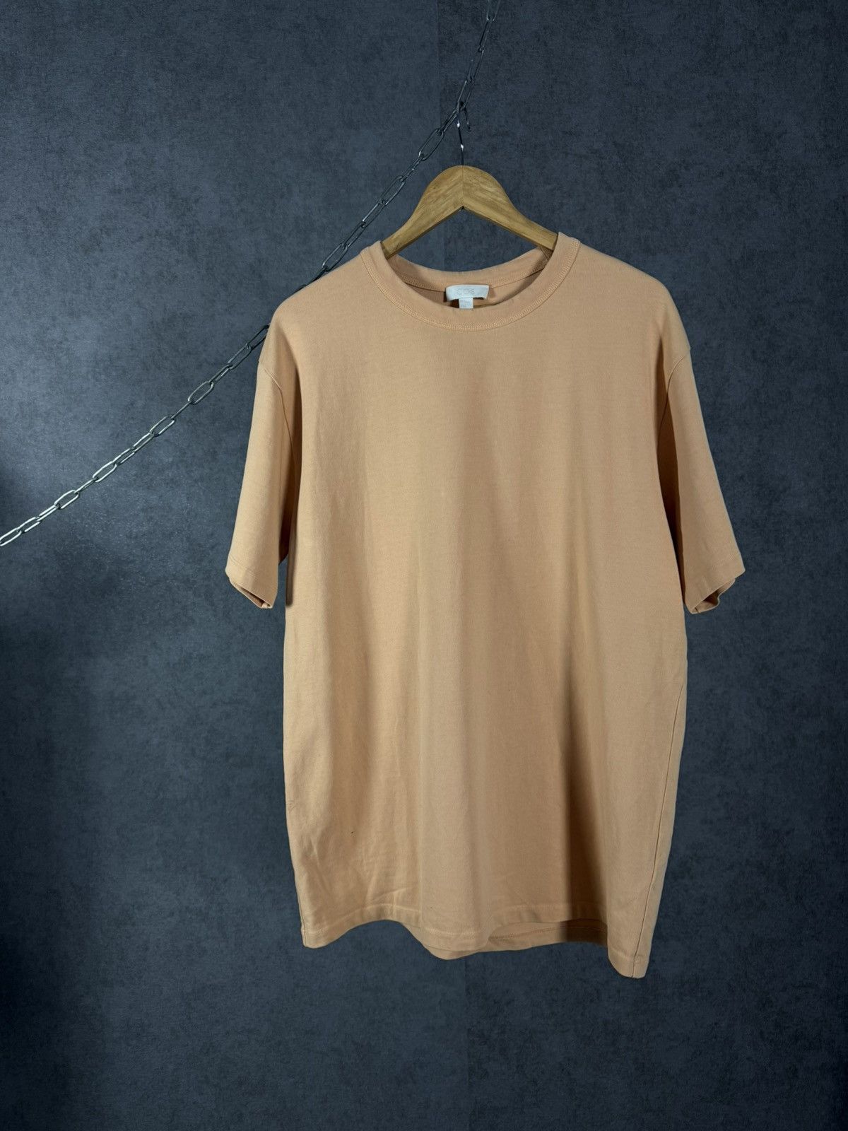 Cos COS designer relaxed/oversized tee Size US S / EU 44-46 / 1 - 1 Thumbnail