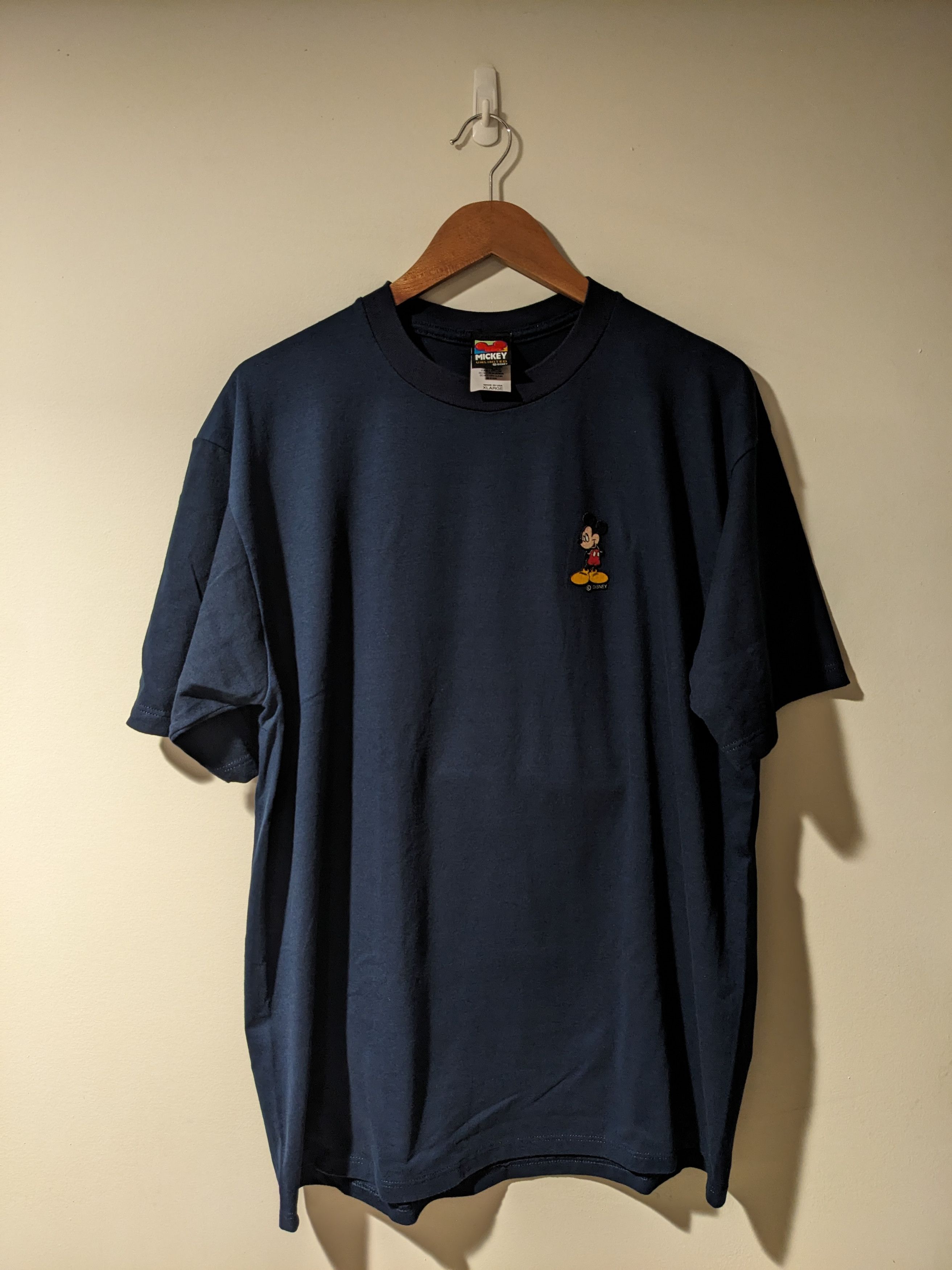 Disney × Mickey Unlimited × Vintage Vintage 90s Mickey Mouse Disney Unlimited Big Print T-Shirt Size US XL / EU 56 / 4 - 1 Thumbnail