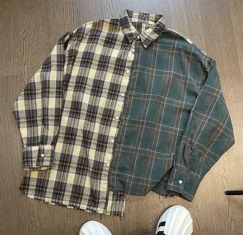 VIBE Outdoor retro asymmetric patchwork distressed plaid shirt Size US XL / EU 56 / 4 - 5 Thumbnail