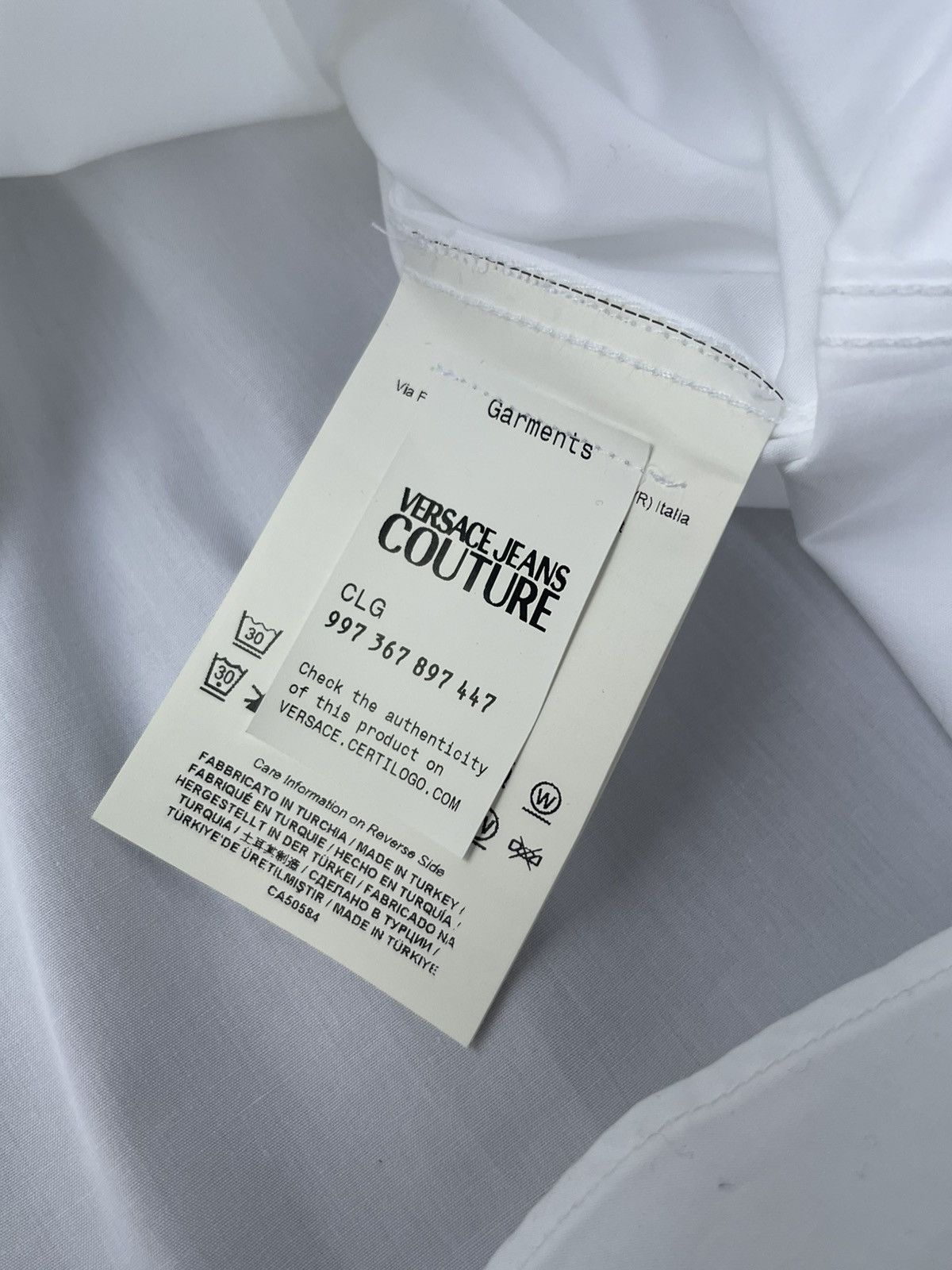 Versace !DS! SS23 Versace Logo Oversized White Shirt Size US M / EU 48-50 / 2 - 20 Thumbnail