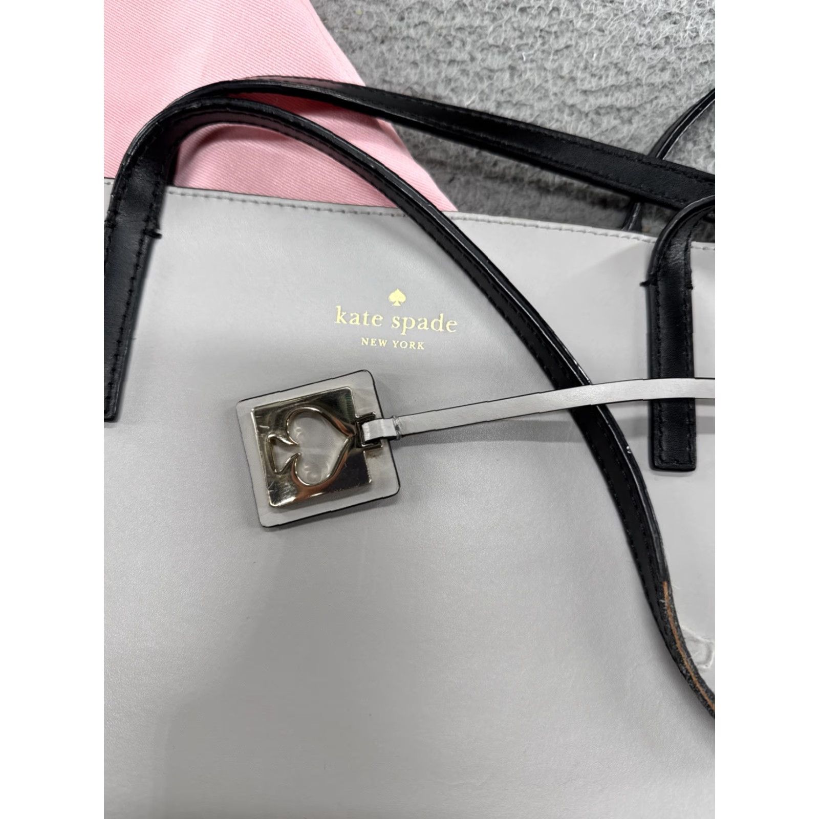 Vintage VINTAGE Kate Spade New York Tote Women Medium Leather 2 Tone Black Gray Purse Bag Charm Read Size ONE SIZE - 2 Thumbnail