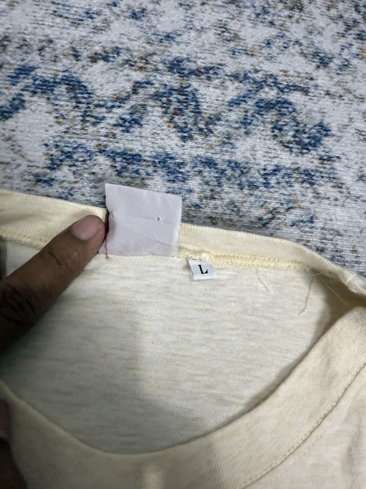 Japanese Brand Over the counter tshirt Size US XL / EU 56 / 4 - 4 Thumbnail