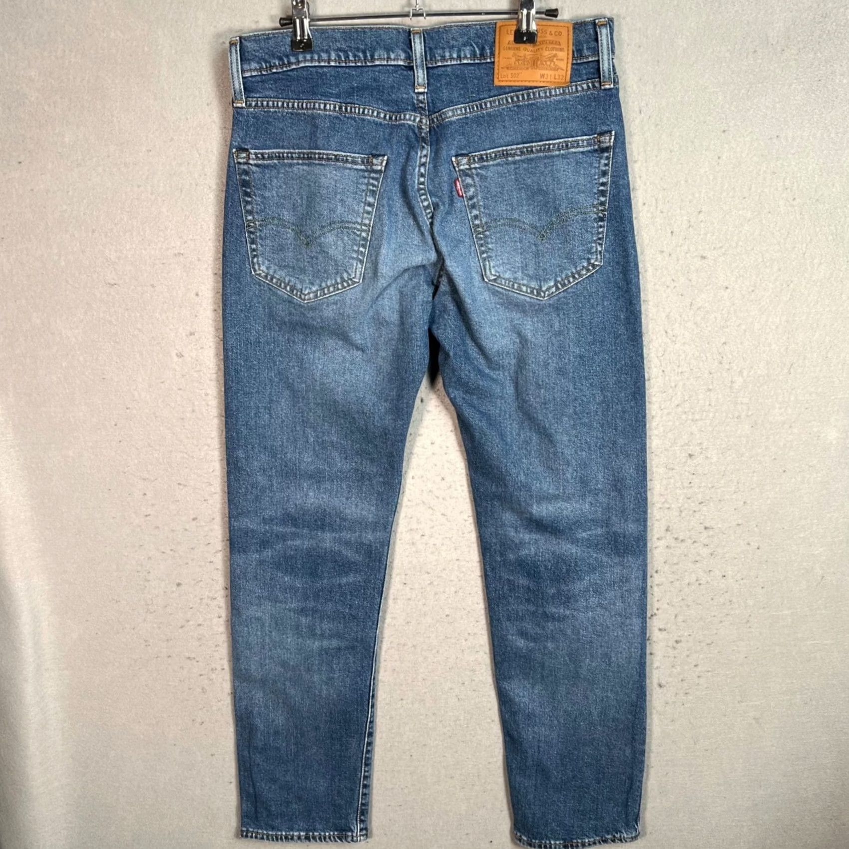 Levi's Levi's 502 Mens Taper Fit Jeans 31 x 32 Cotton Denim Blue 5-Pocket Regular Rise Mid Vintage No N/A Size US 31 - 2 Thumbnail