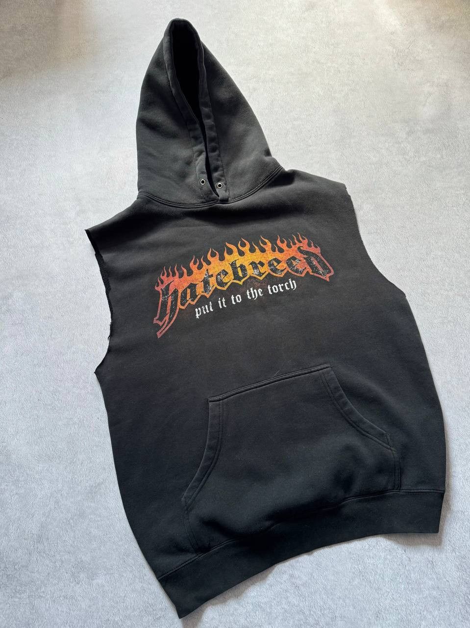 Band Tees Vintage Hatebreed Flame Skull Cut-Off Hoodie Sleeveless y2k Size US M / EU 48-50 / 2 - 4 Thumbnail