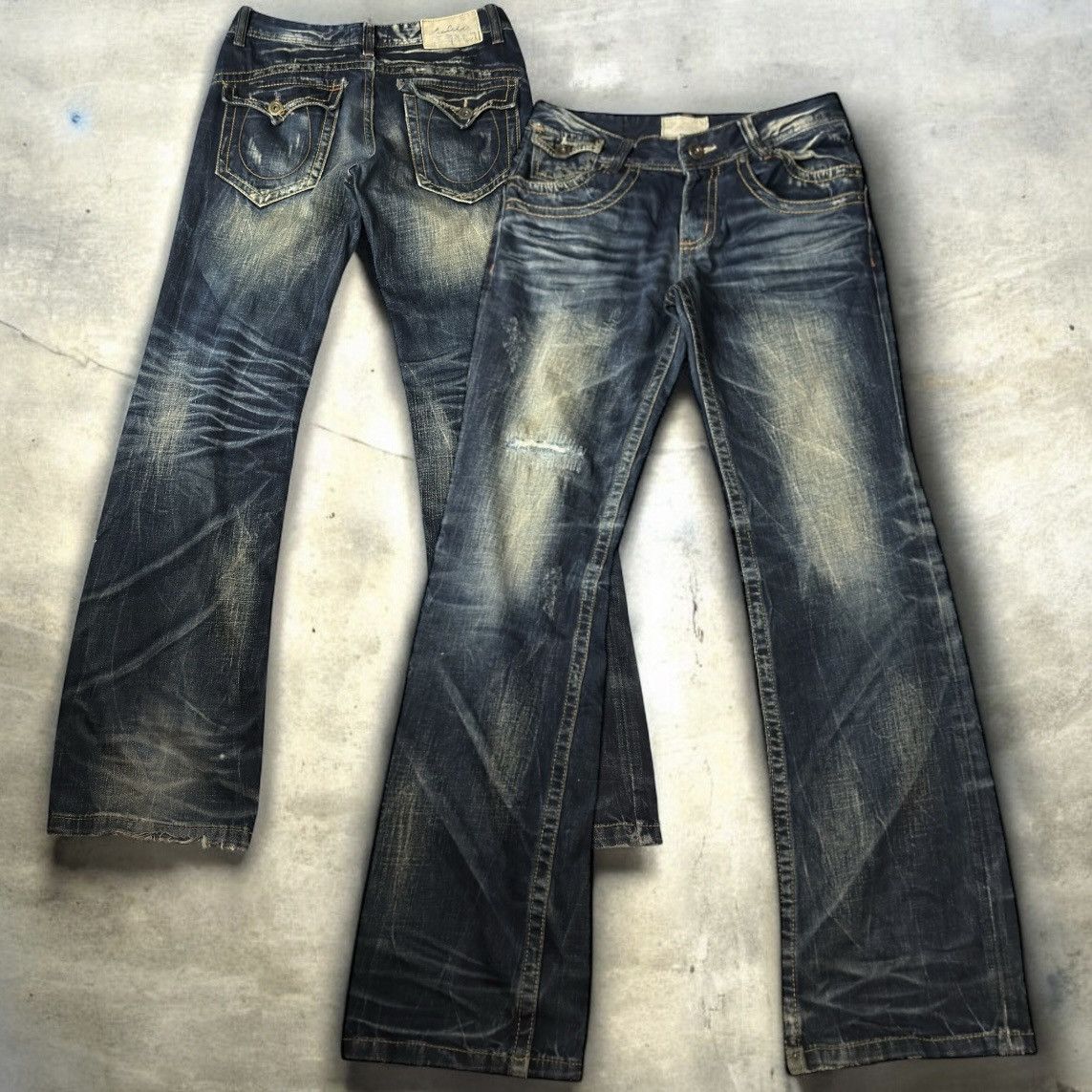 Le Grande Bleu (L.G.B.) Insane Vintage Exotic Flared Gothic Lolita Distressed Jeans Size US 32 / EU 48 - 1 Thumbnail