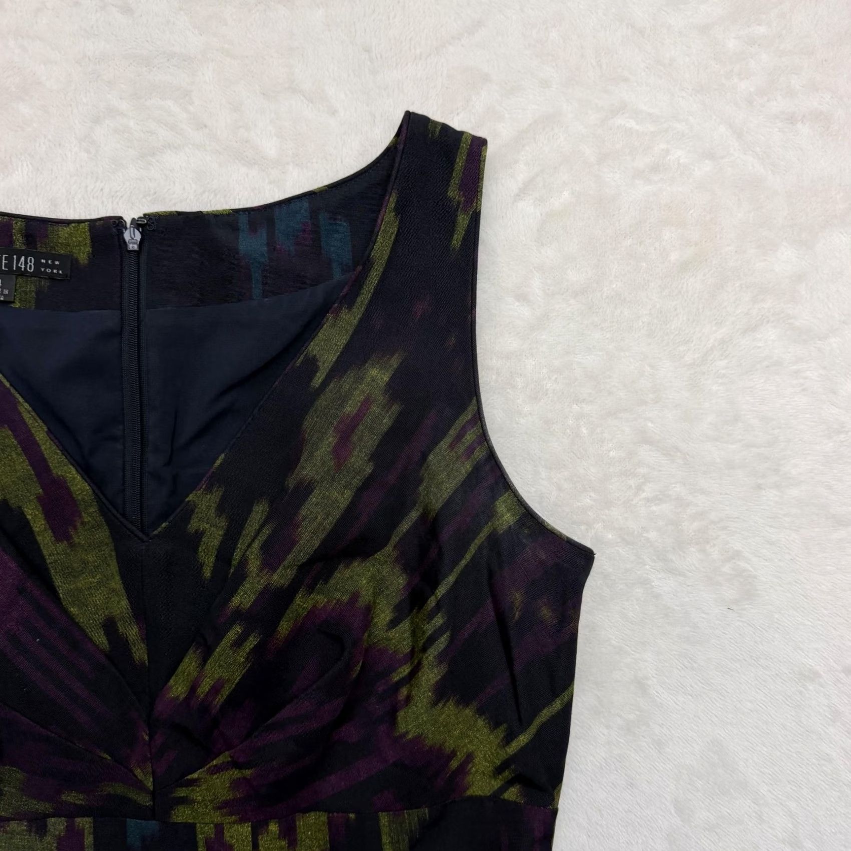 Vintage Lafayette 148 New York Dress Womens 4 Black Ikat Sheath V Neck Lined Knee Length Size S / US 4 / IT 40 - 3 Thumbnail