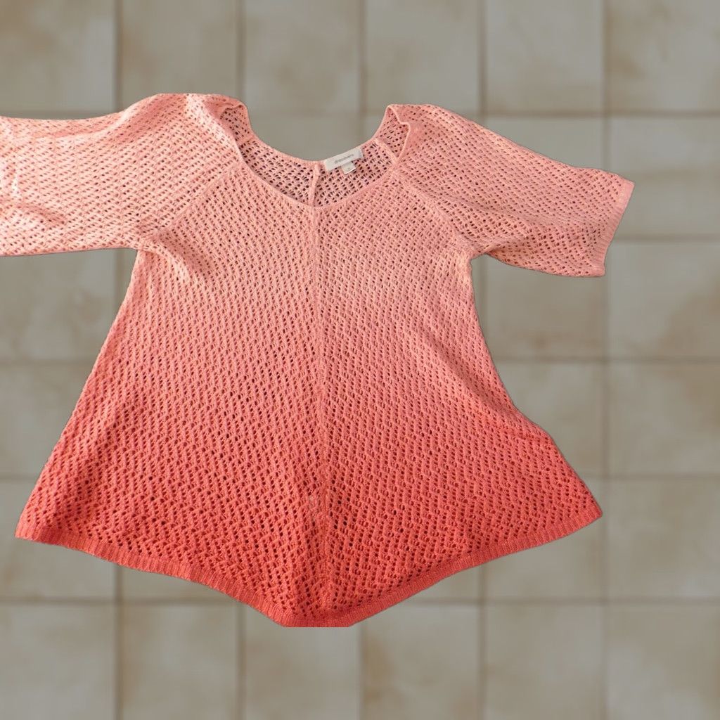 Vintage Dressbarn Womens Blouse Medium Pink Short Sleeve Crew Neck Pullover Knit Acrylic Ruffle Casual Size M / US 6-8 / IT 42-44 - 1 Thumbnail
