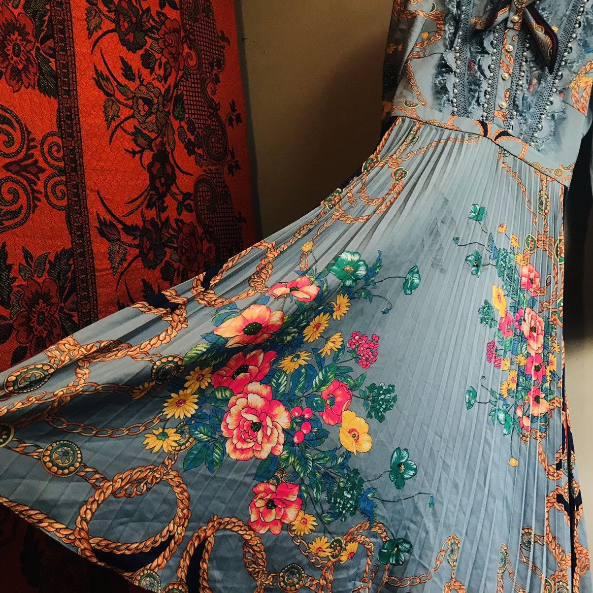 Vintage Vintage Floral Pleated Maxi Dress Size L / US 10 / IT 46 - 6 Thumbnail