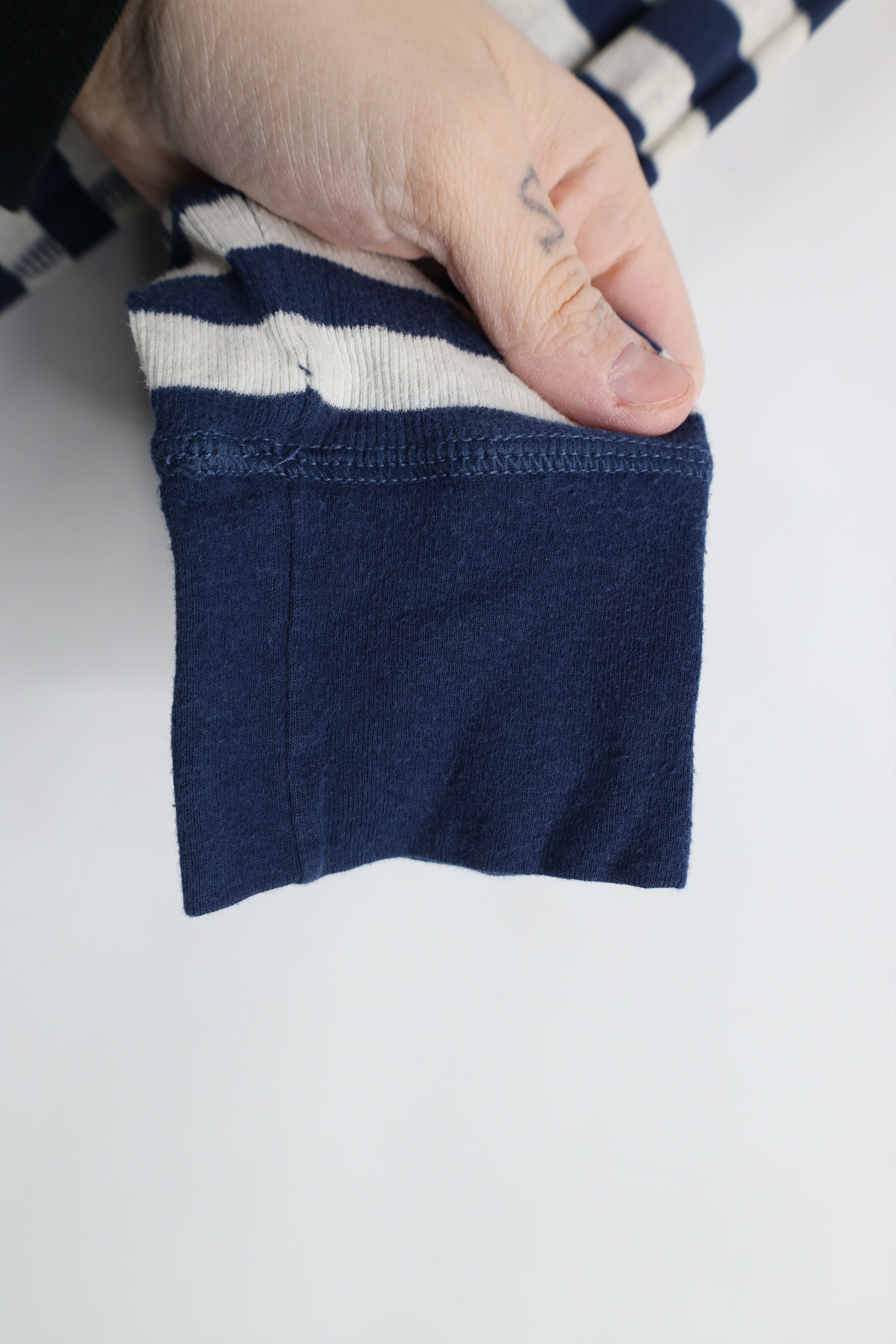 Abercrombie & Fitch × Vintage Vintage 90s Y2K Abercrombie & Fitch Knit Henley T-Shirt Size M / US 6-8 / IT 42-44 - 9 Thumbnail