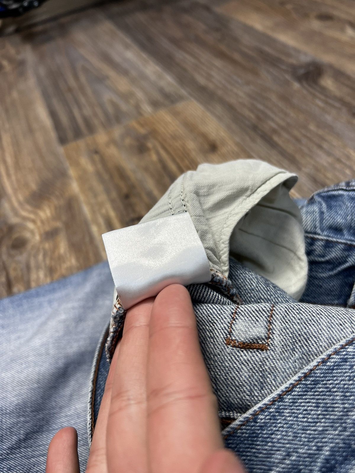 Gucci × Vintage Gucci Vintage Blue Washed Distressed Denim Pant Size US 34 / EU 50 - 17 Thumbnail
