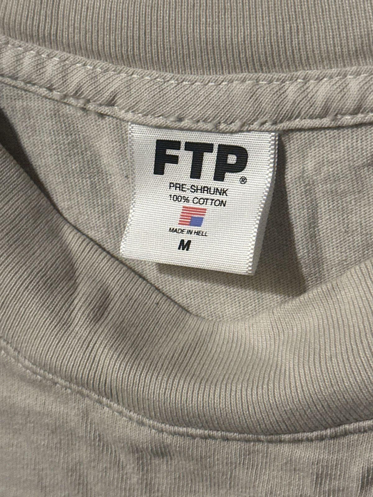 Fuck The Population FTP MIDDLE FINGER TEE Size US M / EU 48-50 / 2 - 3 Thumbnail