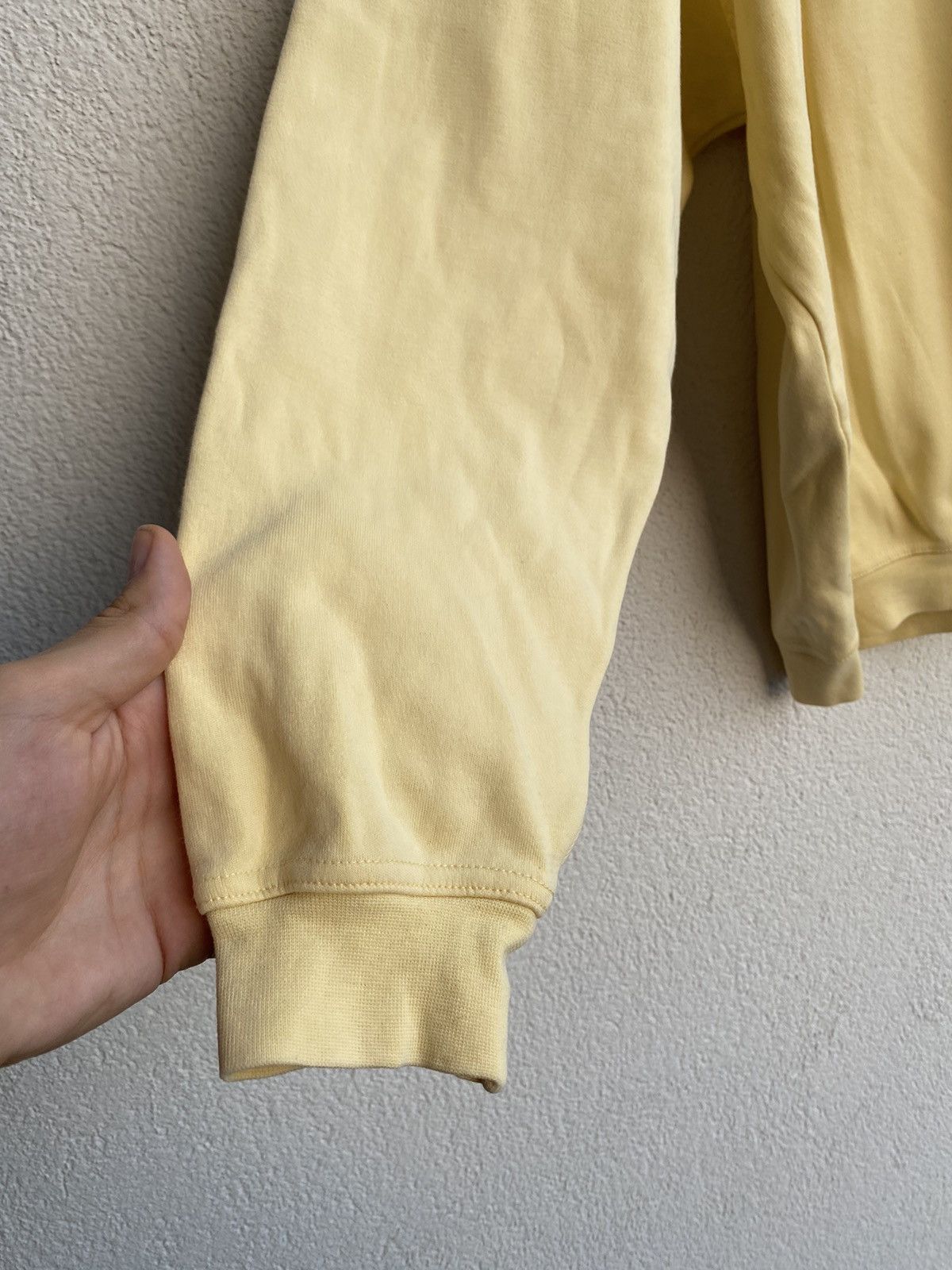 Yves Saint Laurent 90s YSL Sweatshirt Yellow Sweater Vintage Big Logo y2k Size US L / EU 52-54 / 3 - 10 Thumbnail