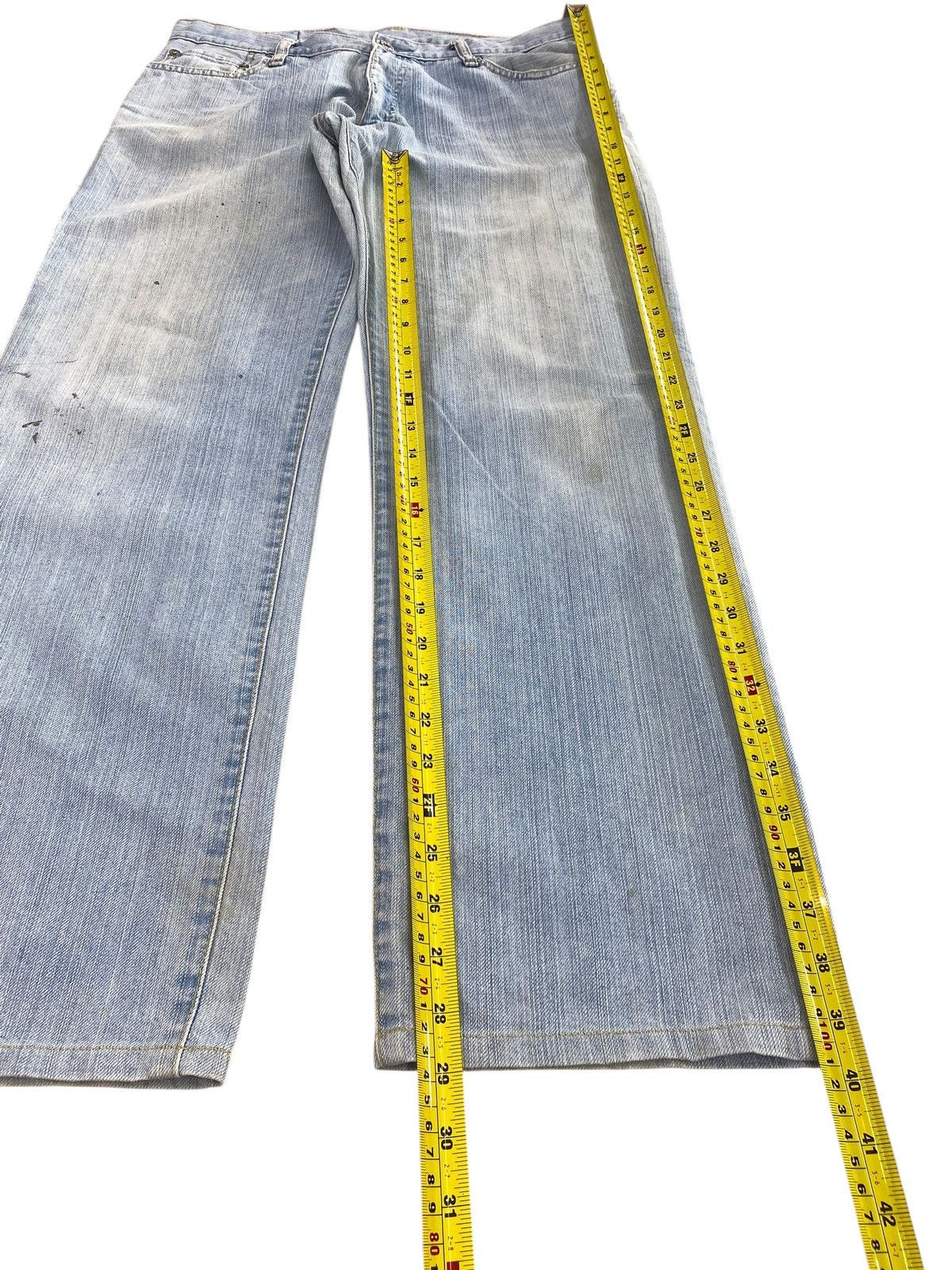Uniqlo Uniqlo Faded Wash Style Straight Leg Jeans Size US 34 / EU 50 - 6 Thumbnail