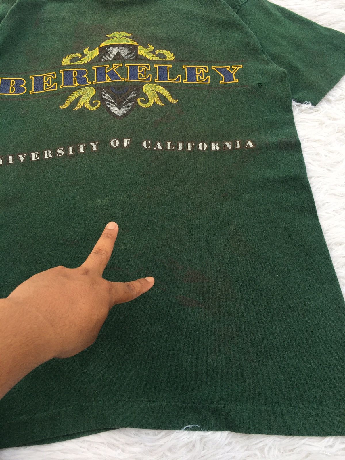 Vintage Rare Vintage Berkeley University of California Tshirt Size US M / EU 48-50 / 2 - 13 Thumbnail