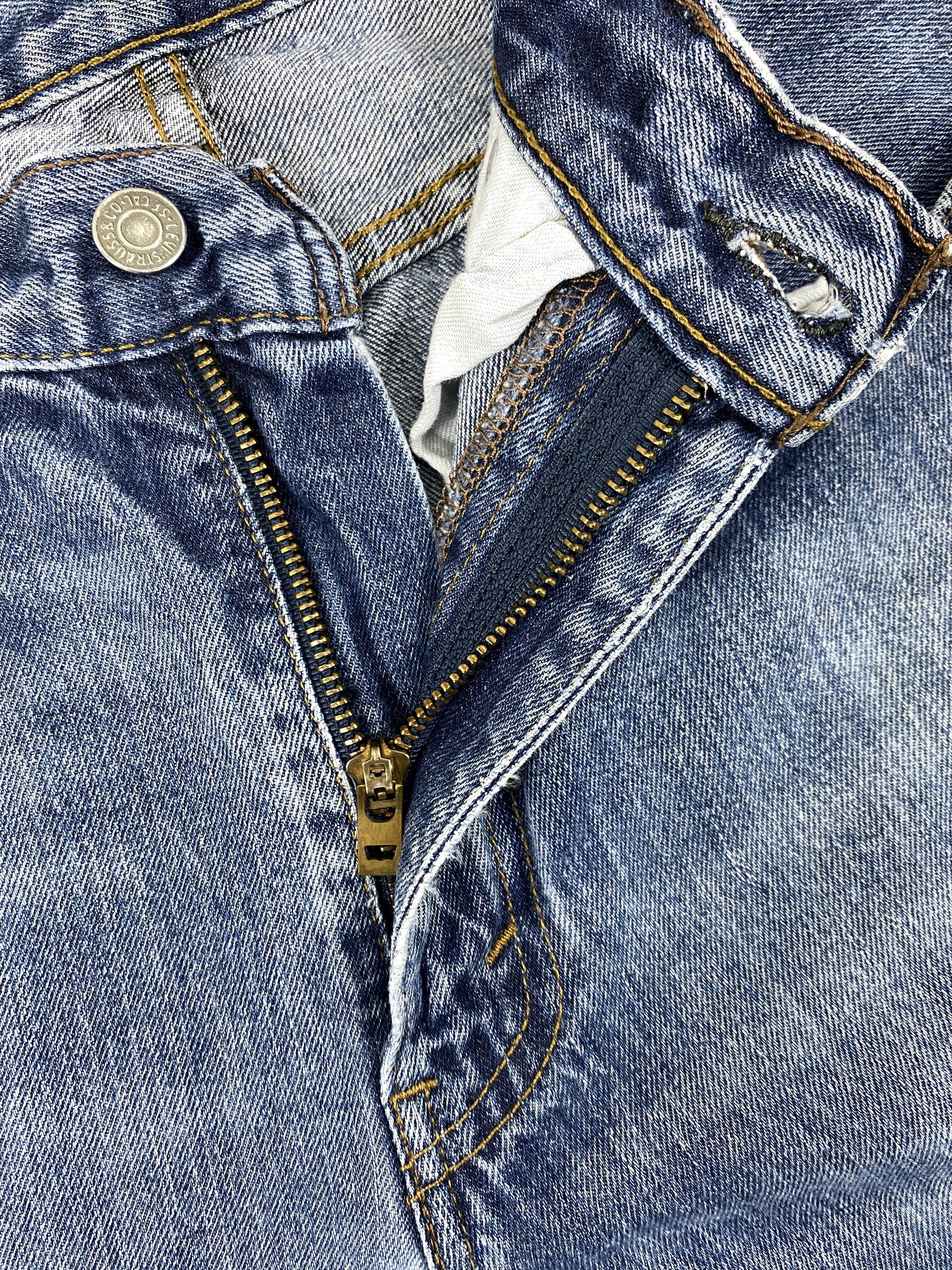 Levi's Distressed Blue Vintage Levi's Jeans 33x29.5 Denim -JN1477 Size US 33 - 6 Thumbnail
