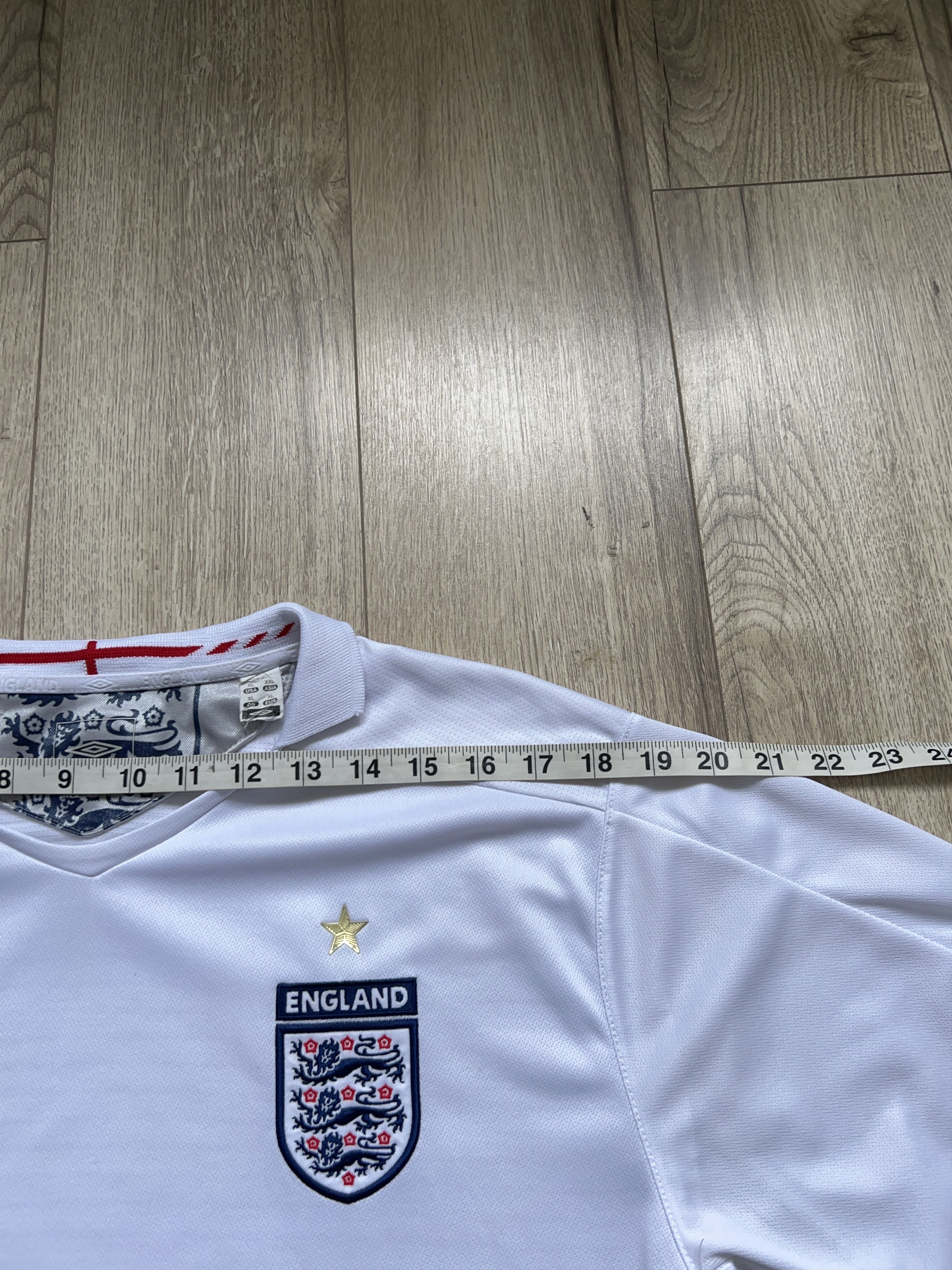 Umbro × Vintage Mens England National Team 2006 2007 Home Football XL Size US XL / EU 56 / 4 - 6 Thumbnail