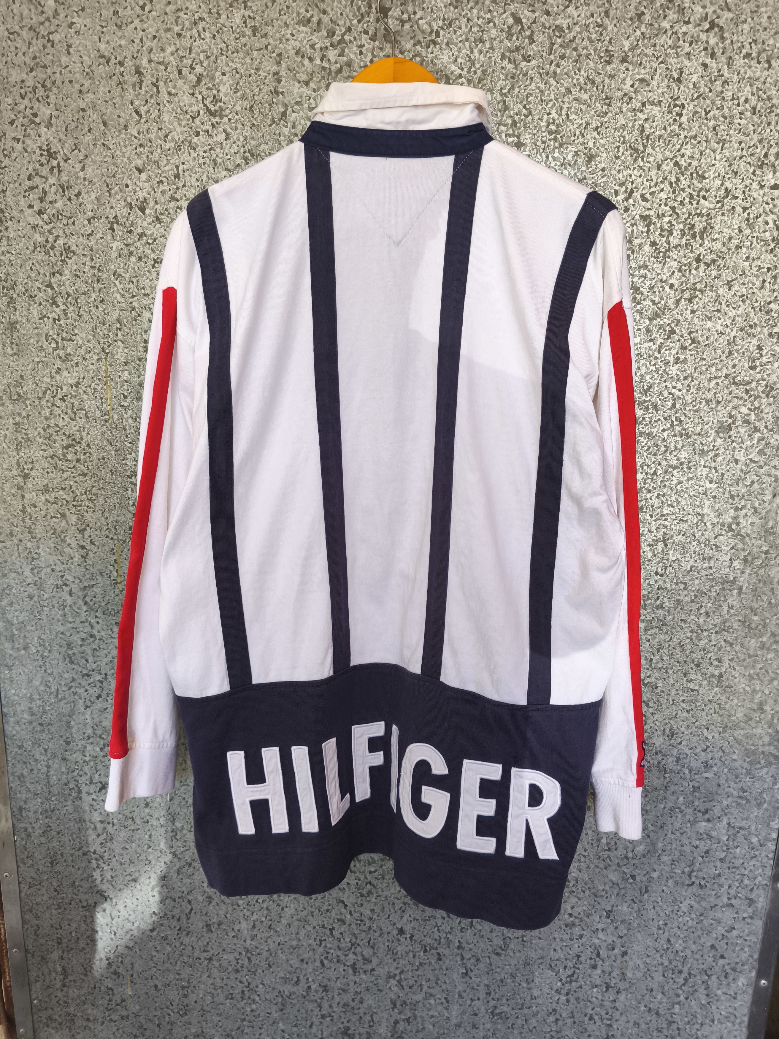 Tommy Hilfiger Vintage Tommy Hilfiger polo rugby Size US L / EU 52-54 / 3 - 3 Thumbnail