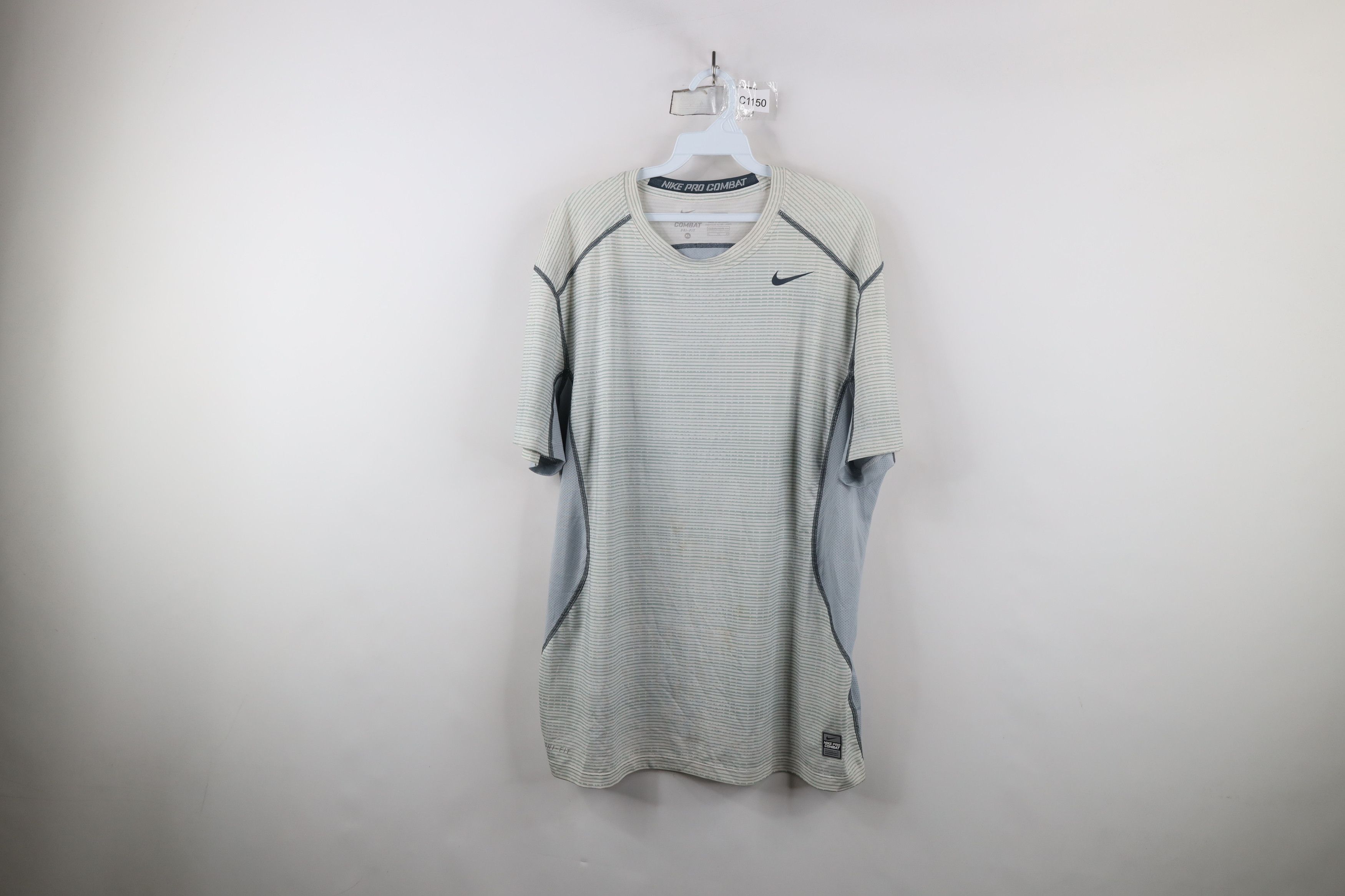 Nike × Vintage Nike Pro Combat Compression Training Gym T-Shirt Gray Size US XL / EU 56 / 4 - 1 Thumbnail