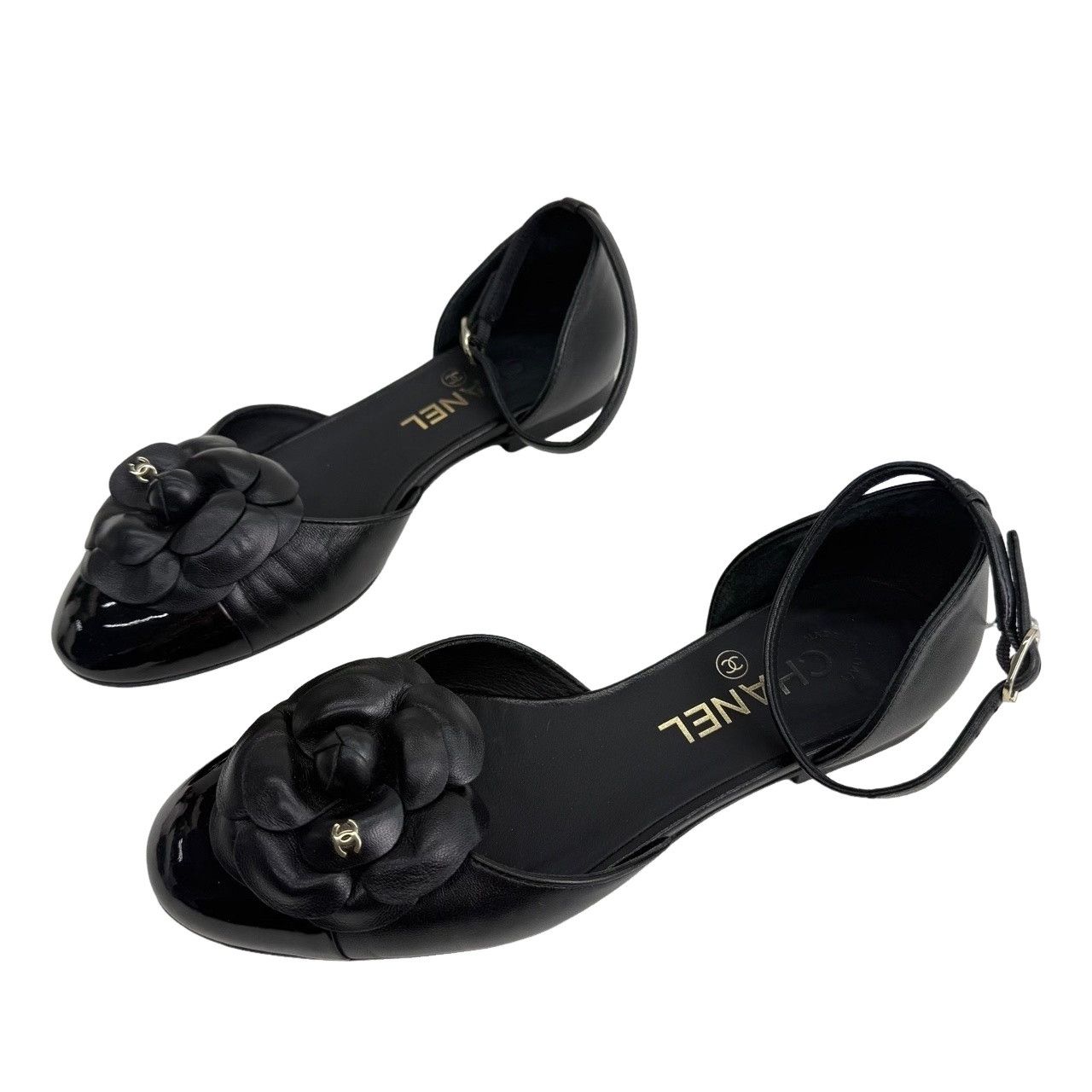 Chanel Chanel Camellia Leather Flats Size 36 Size US 6 / IT 36 - 1 Thumbnail