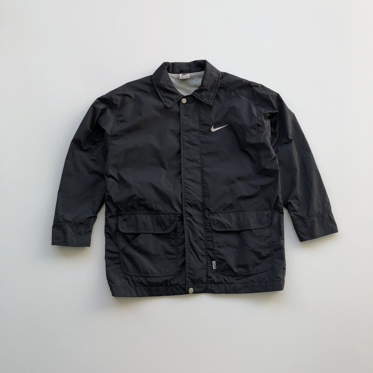 Nike Nike Vintage Big Logo Nylon Coat Jacket Black Rare Size US S / EU 44-46 / 1 - 1 Thumbnail