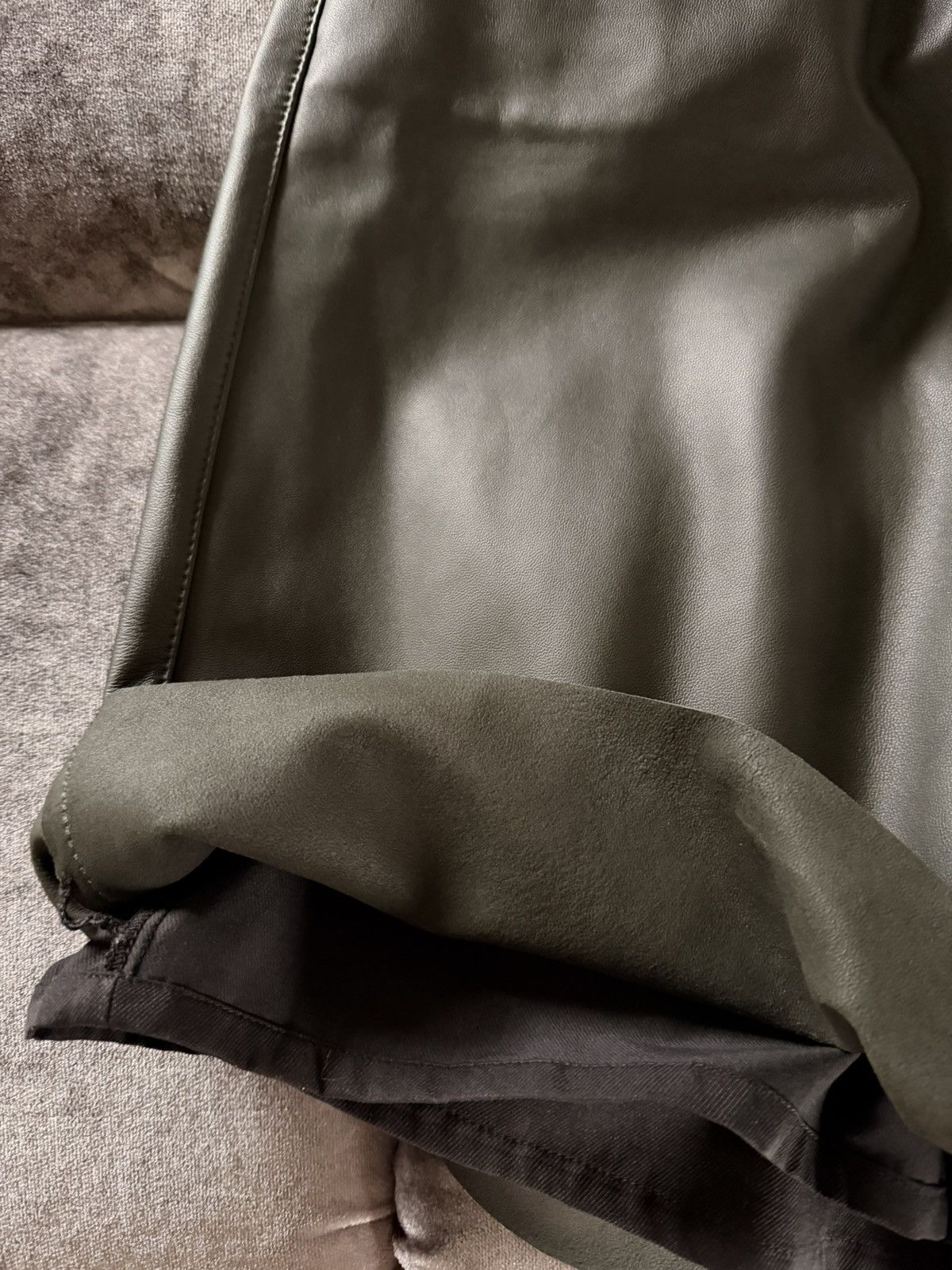 AMI New ! $1160 Ami Paris Dark Olive Green Lamb Leather Bermudas Size US 32 / EU 48 - 13 Thumbnail
