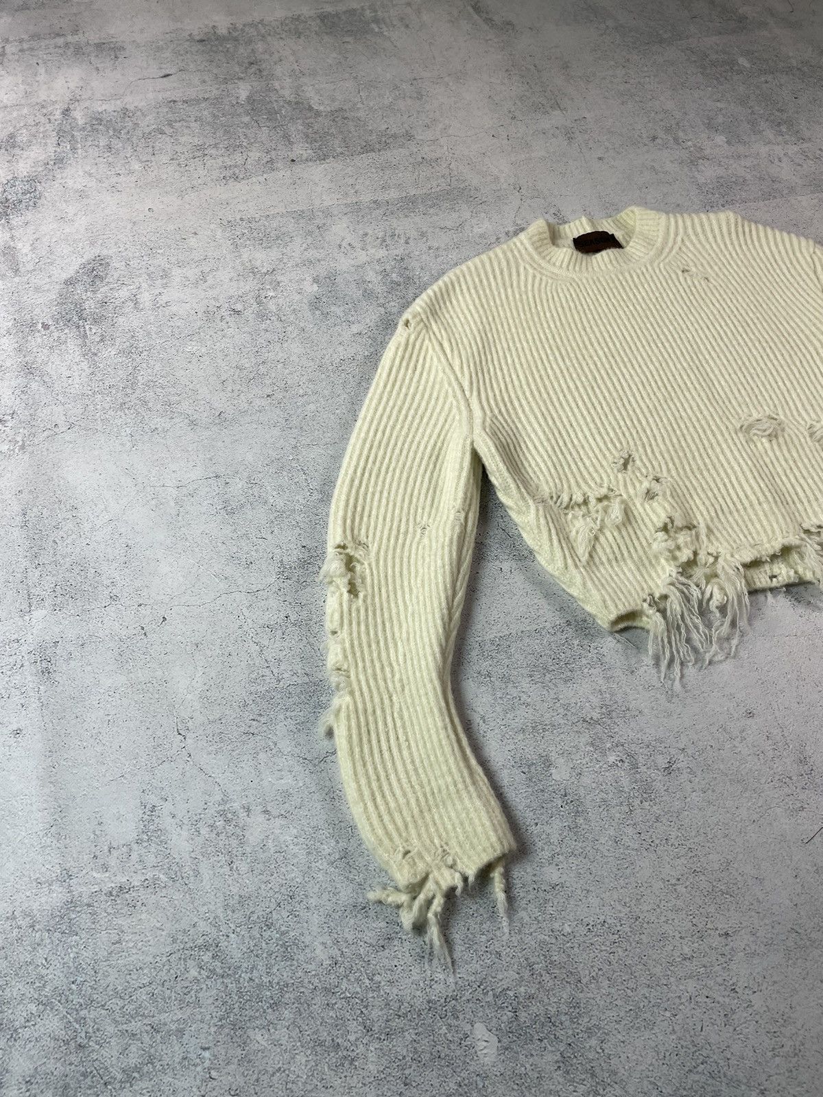 Yeezy YEEZY Season 3 Cropped & Distressed Ribbed Wool Sweater Size S / US 4 / IT 40 - 4 Thumbnail
