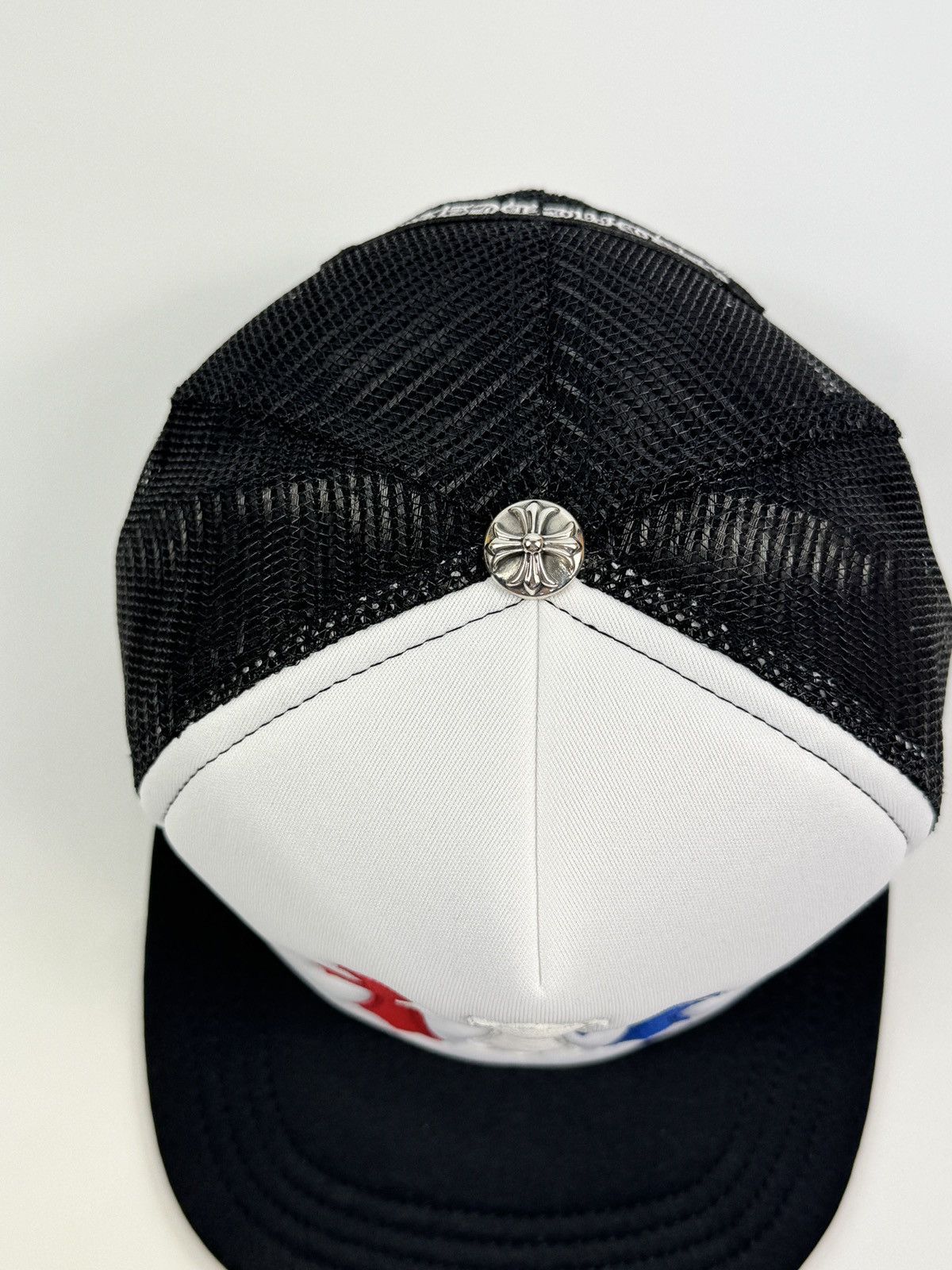 Chrome Hearts CROSS PATCH TRUCKER CAP Size ONE SIZE - 4 Thumbnail